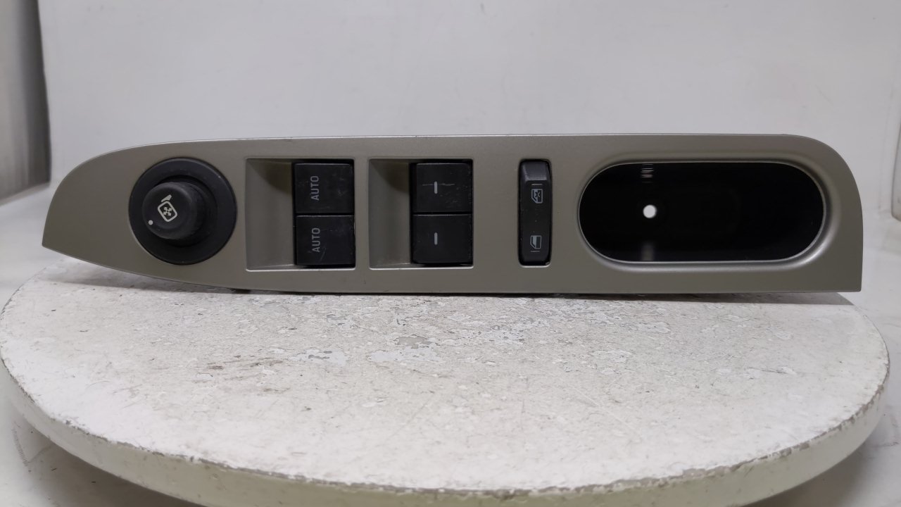 Picture of 2011 MERCURY MERCURY Driver Left Door Master Power Window Switch 39233
