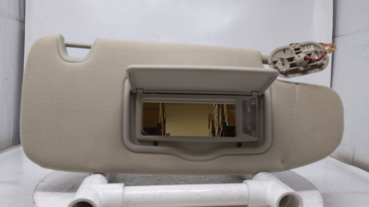 2006-2009 FORD FUSION Passenger Right Sun Visor Sunvisor Beige 39326 - Oemusedautoparts1.com