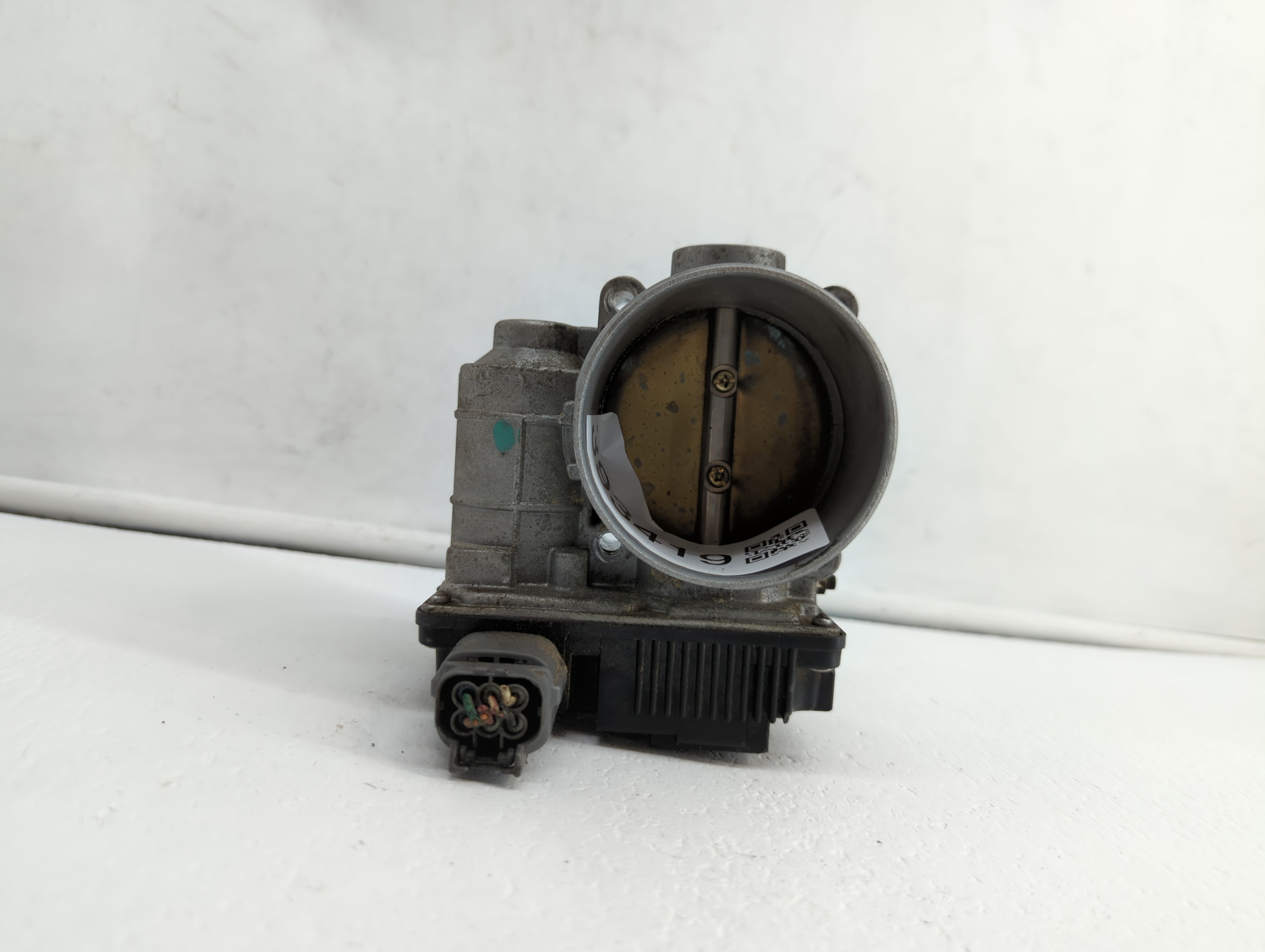 Picture of 2003-2006 Infiniti G35 Throttle Body 393419