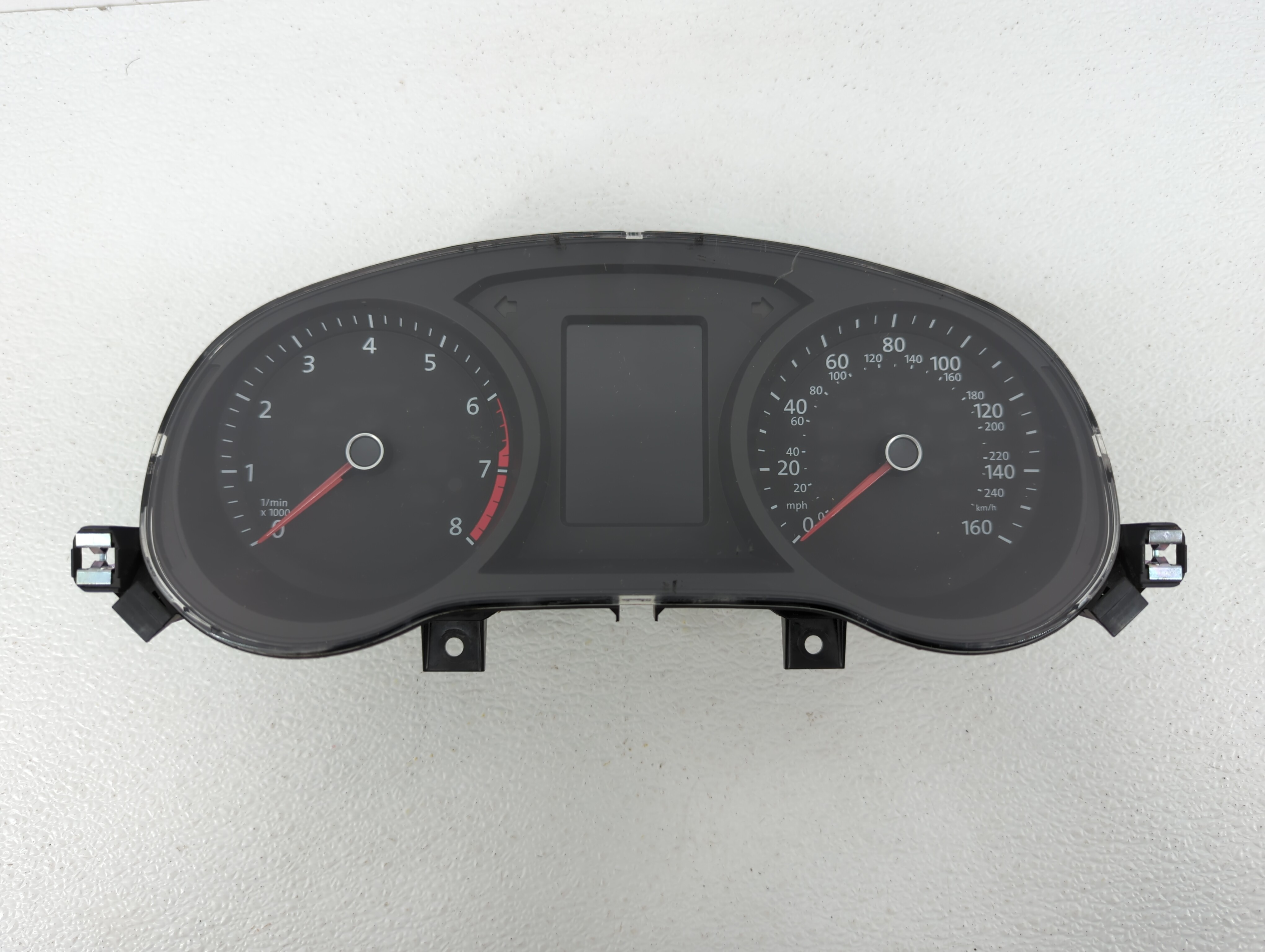 Picture of 2016-2018 Volkswagen Jetta Speedometer Instrument Cluster Gauges 393707