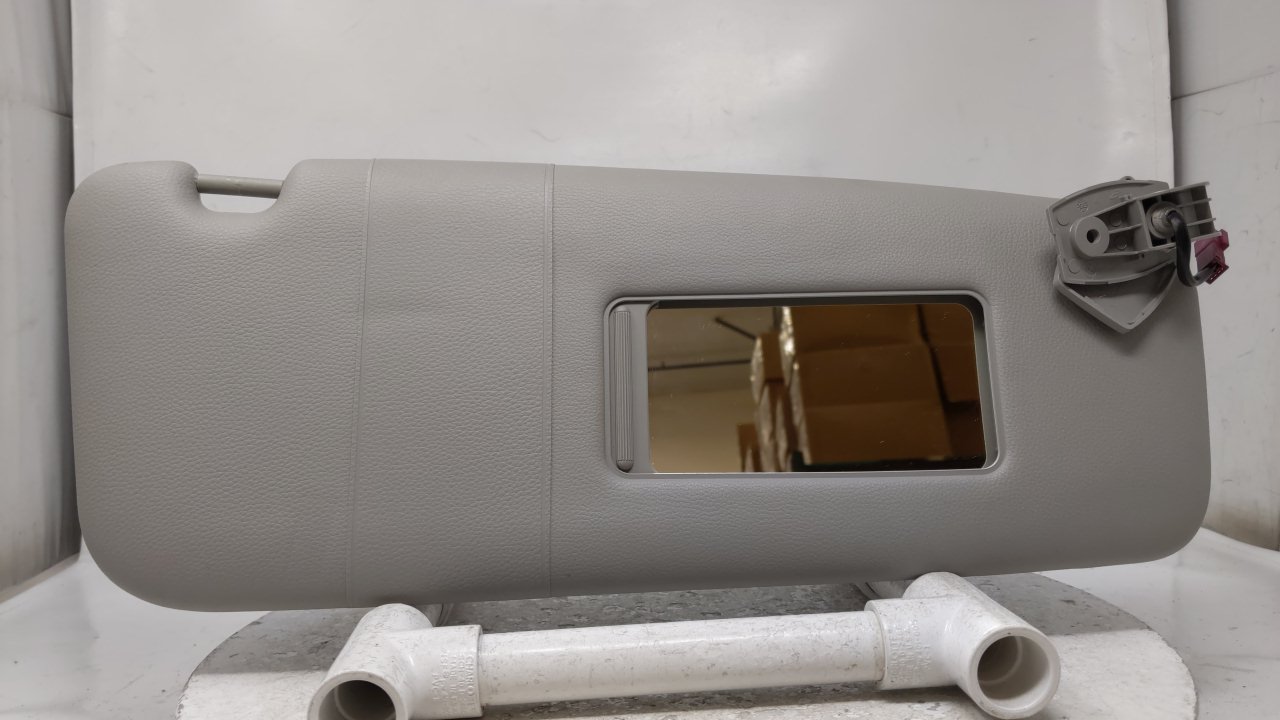 2007 BMW 530I Passenger Right Sun Visor Sunvisor Gray 39471 - Oemusedautoparts1.com