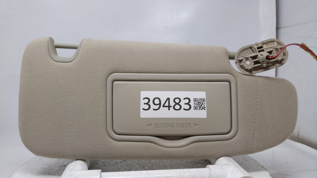 Picture of 2006 Ford Fusion Passenger Right Sun Visor Sunvisor Beige 39483