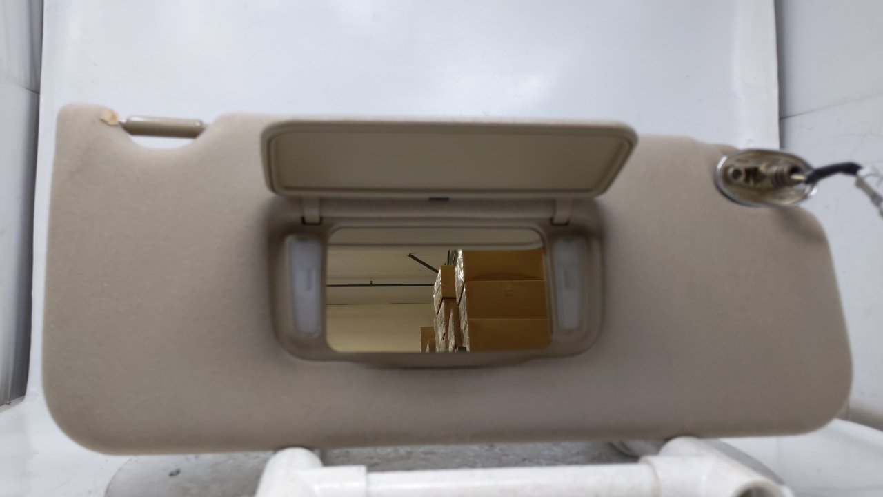 Picture of 1999 Acura Rl Passenger Right Sun Visor Sunvisor Tan 39486