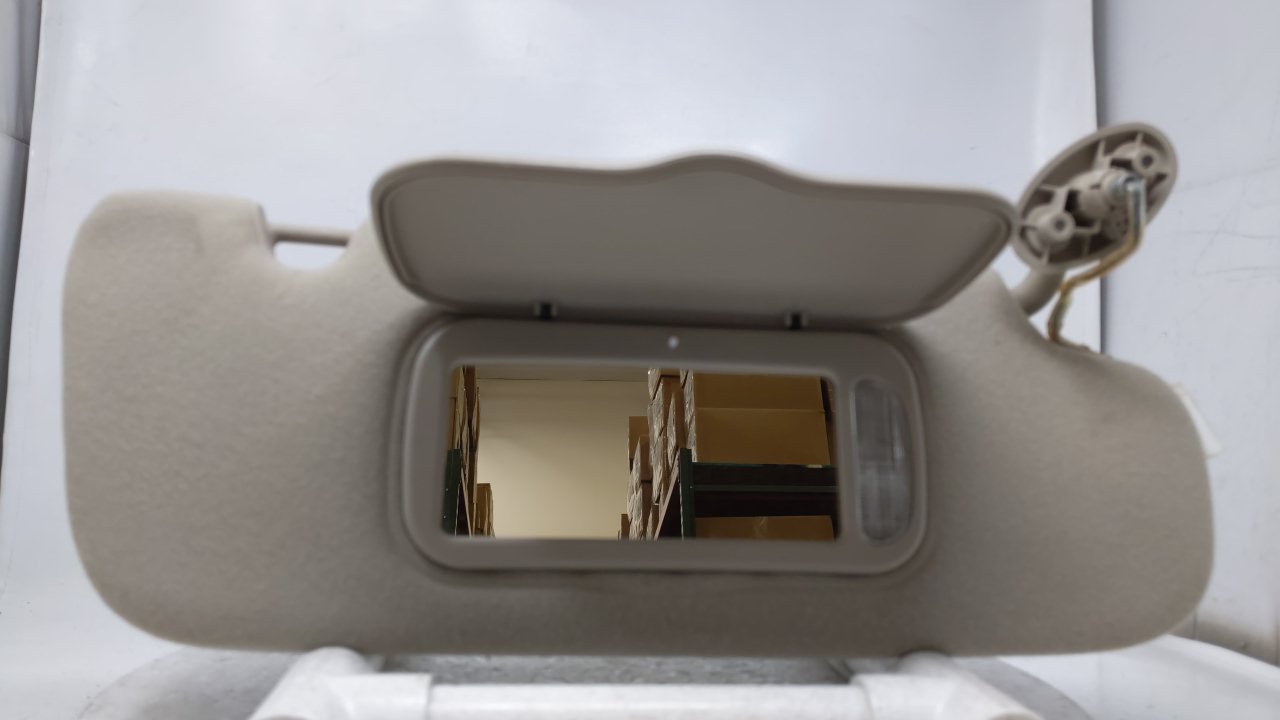 2002 Jeep Liberty Passenger Right Sun Visor Sunvisor Gray 39497 - Oemusedautoparts1.com