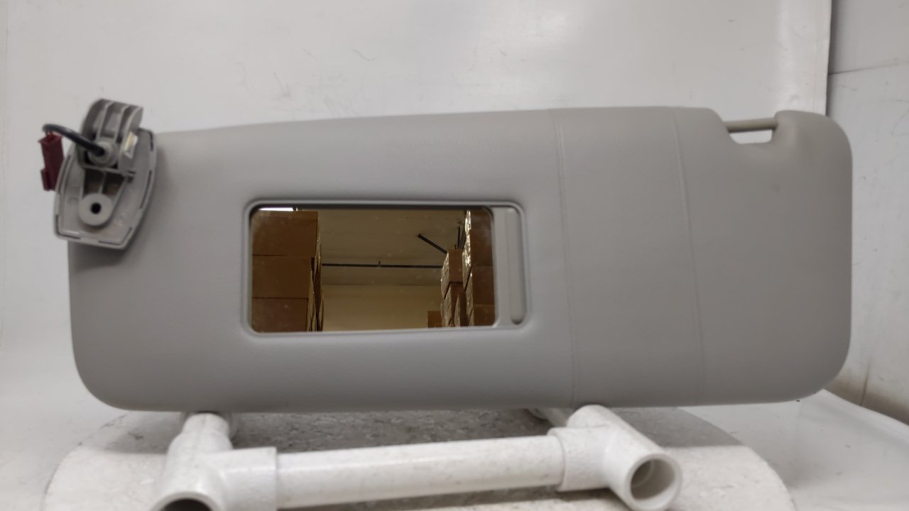 Picture of 2006-2009 BMW 550I Driver Left Sun Visor Sunvisor Gray 39653