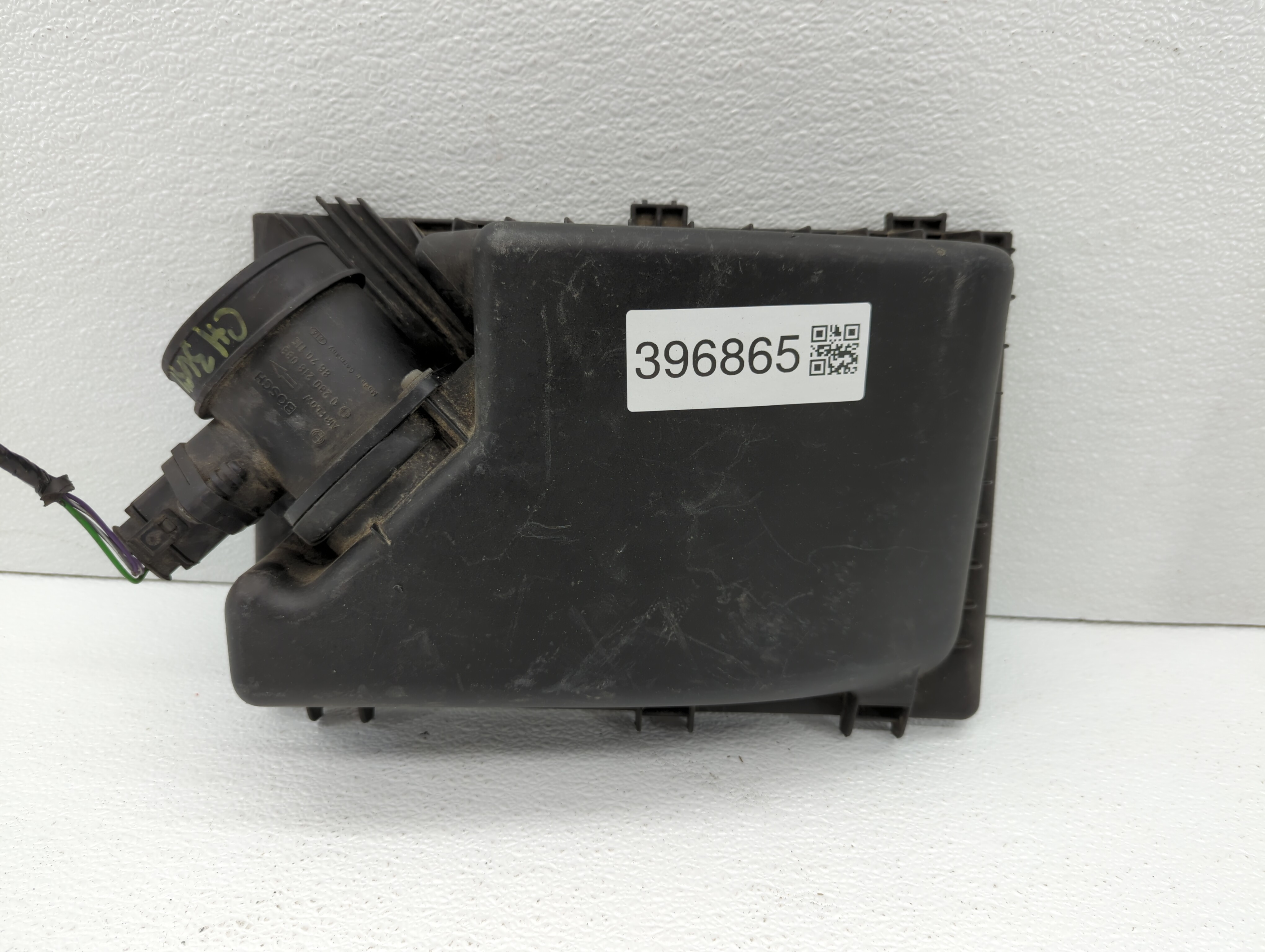 Picture of 2002-2007 Volvo V70 Mass Air Flow Meter Maf 396865