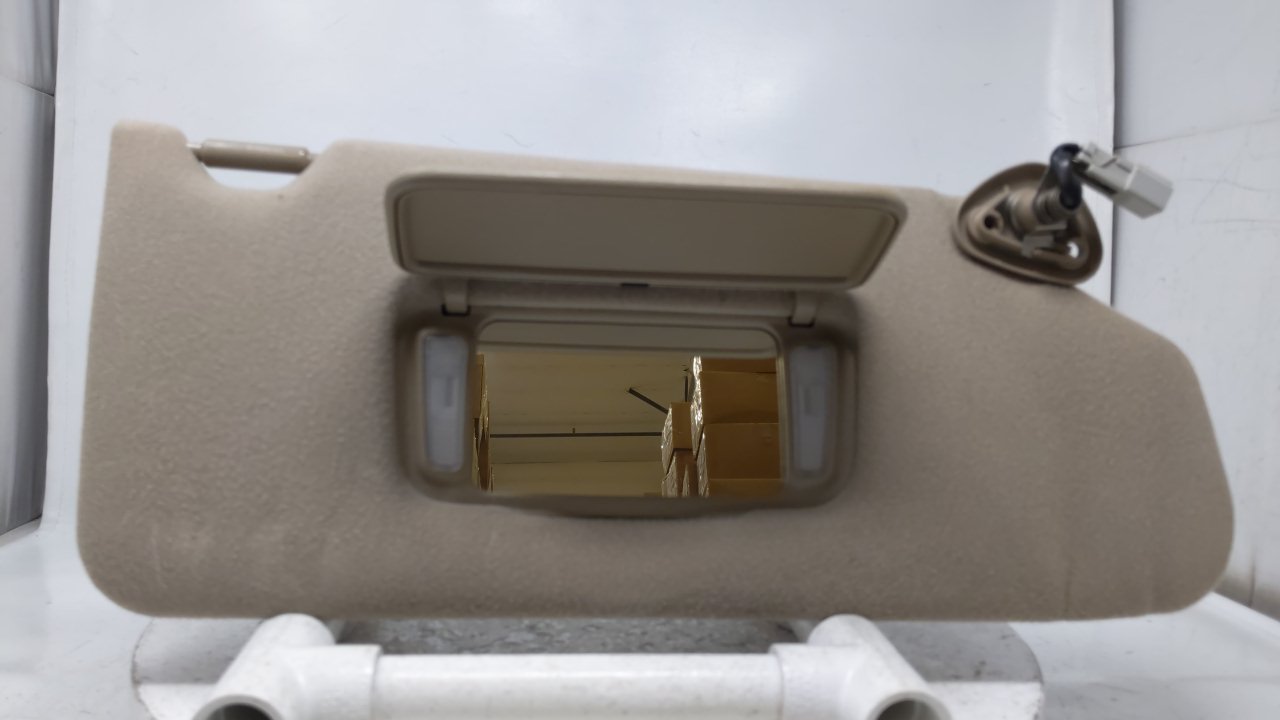 Picture of 1998-2002 HONDA ACCORD Passenger Right Sun Visor Sunvisor Tan 39690