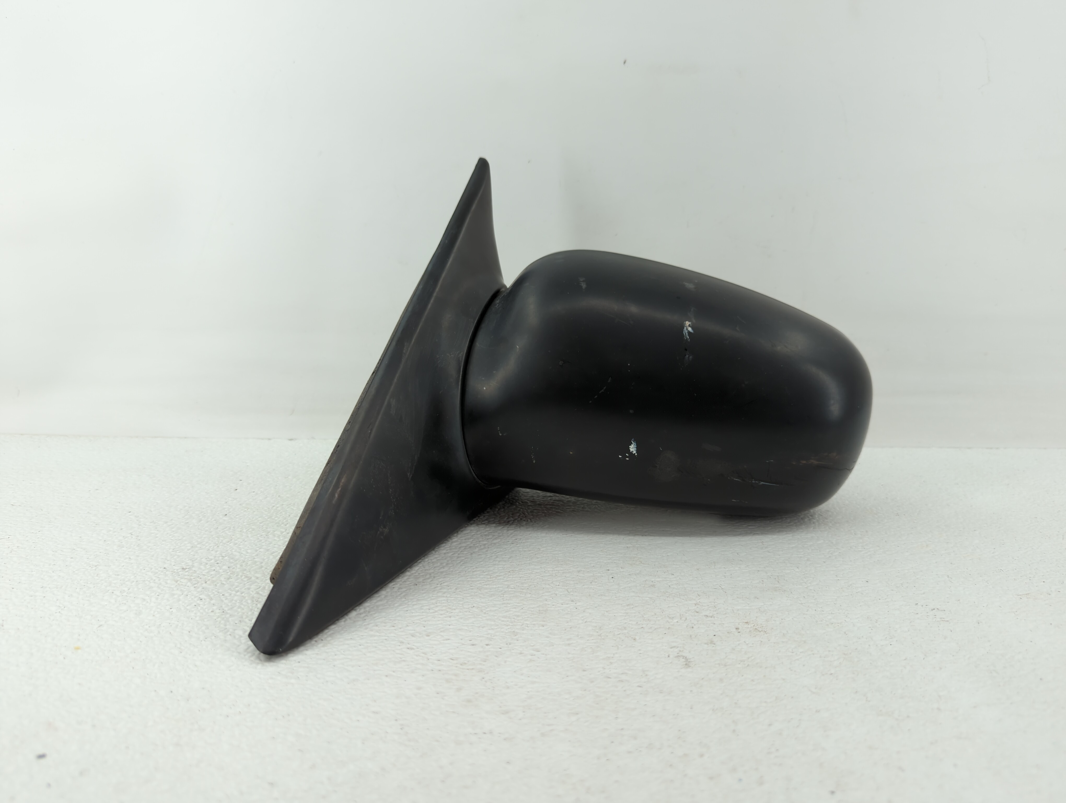 2004-2008 Chevrolet Malibu Passenger Right Side View Power Door Mirror 396973 - Oemusedautoparts1.com