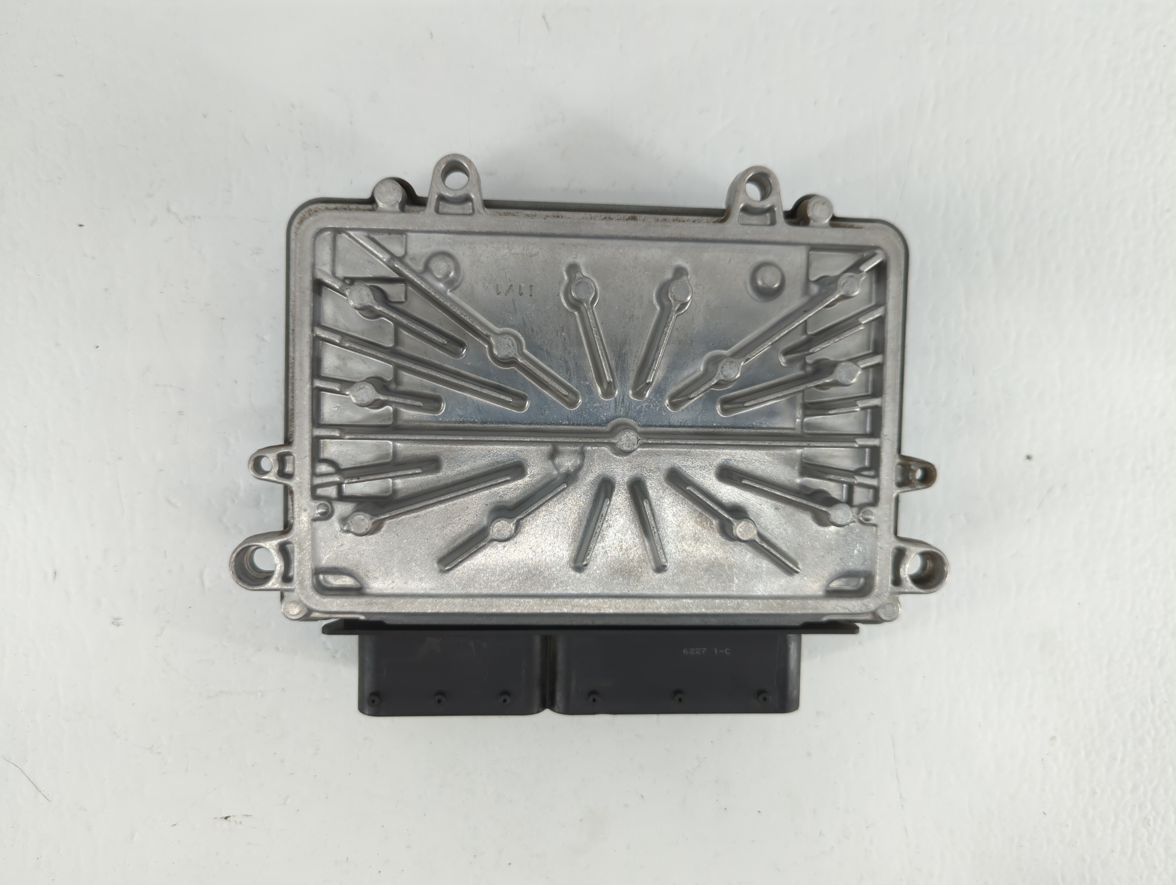 Picture of Chevrolet V30 Engine Computer Ecu Pcm Ecm Pcu Oem 399290