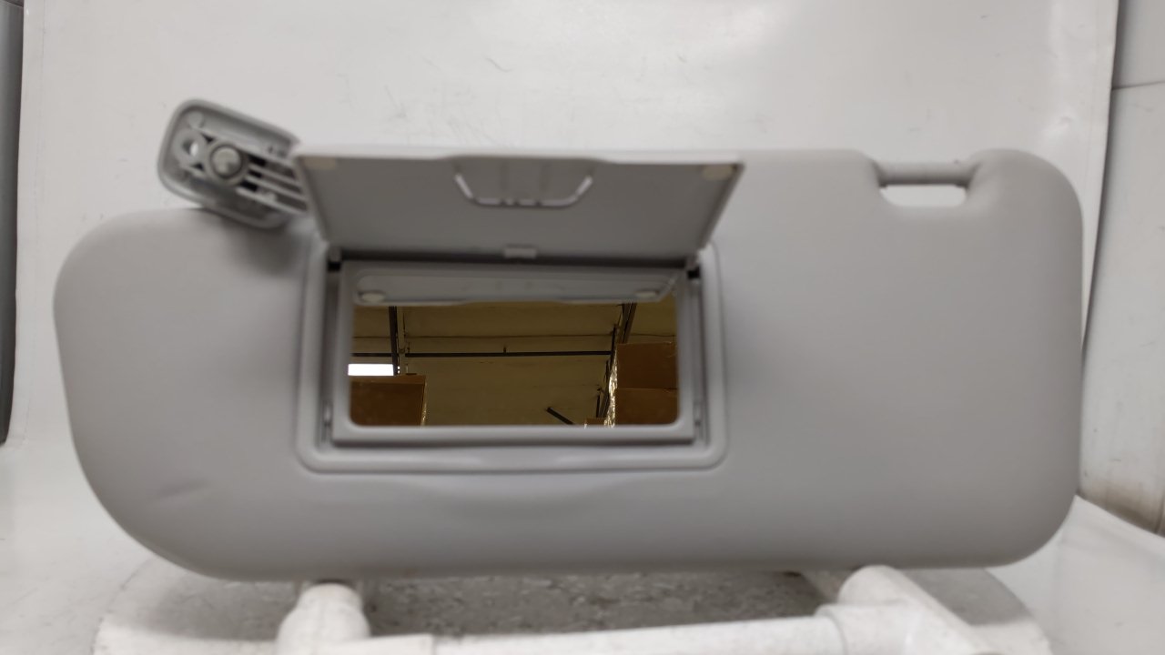 2004 Mazda 3 Passenger Sun Visor Mirror Right Sunvisor Gray 40043 - Oemusedautoparts1.com
