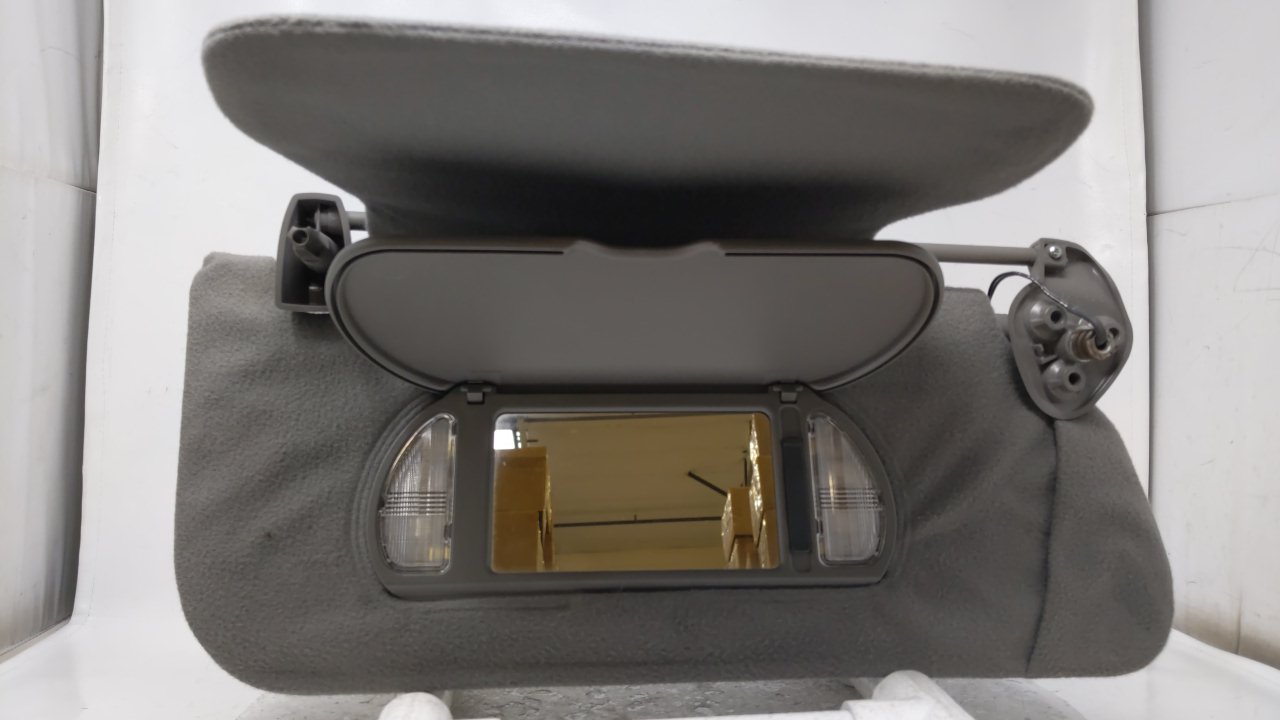 2000-2005 CADILLAC DEVILLE Passenger Right Sun Visor Sunvisor Gray 40056 - Oemusedautoparts1.com
