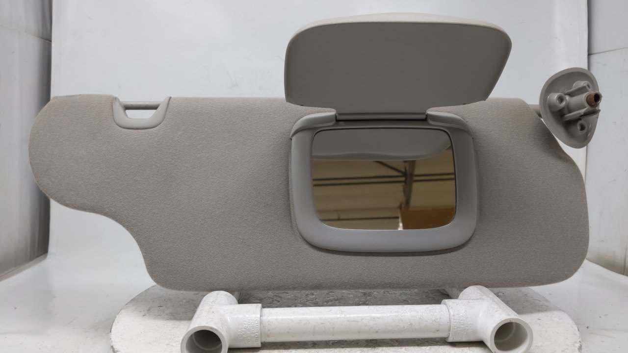 2000-2007 FORD TAURUS Passenger Right Sun Visor Sunvisor Gray 40142 - Oemusedautoparts1.com