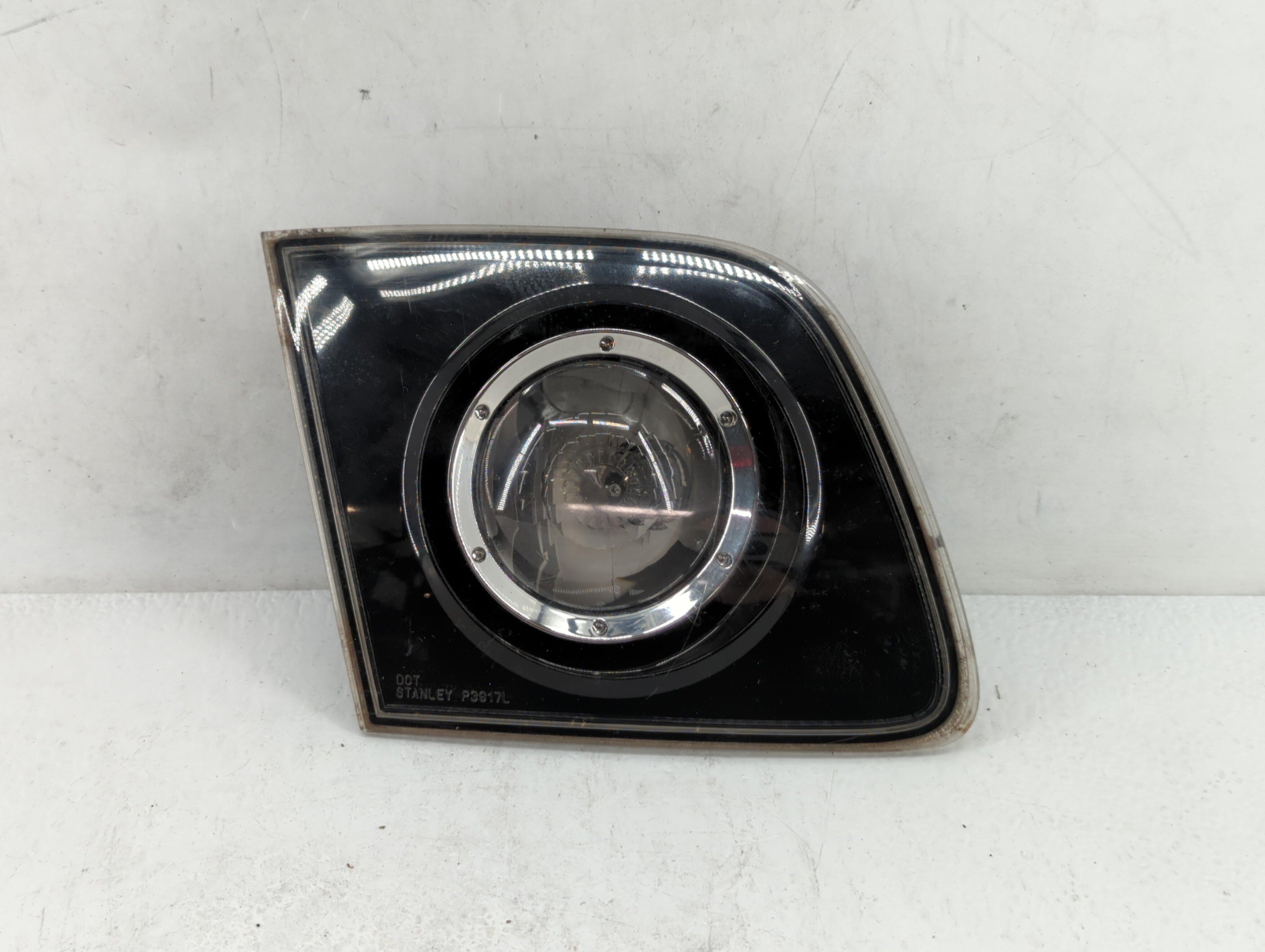 2007-2009 Mazda 3 Driver Left Side Tail Light Taillight Oem 401852 - Oemusedautoparts1.com