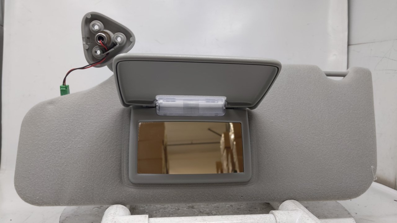 2005-2007 FORD FIVE HUNDRED Driver Left Sun Visor Sunvisor  40193 - Oemusedautoparts1.com