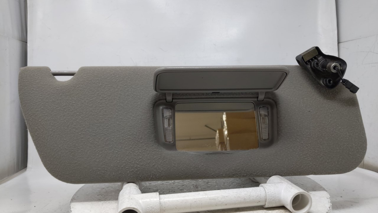 Picture of 1995-2001 saab 95 Passenger Right Sun Visor Sunvisor Gray 40206