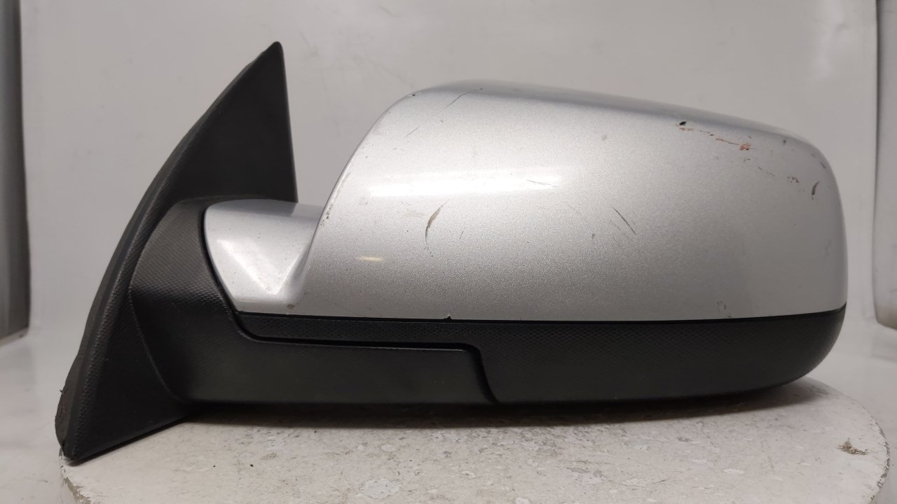 2010-2011 Chevrolet Equinox Driver Left Side View Power Door Mirror Silver 40332 - Oemusedautoparts1.com