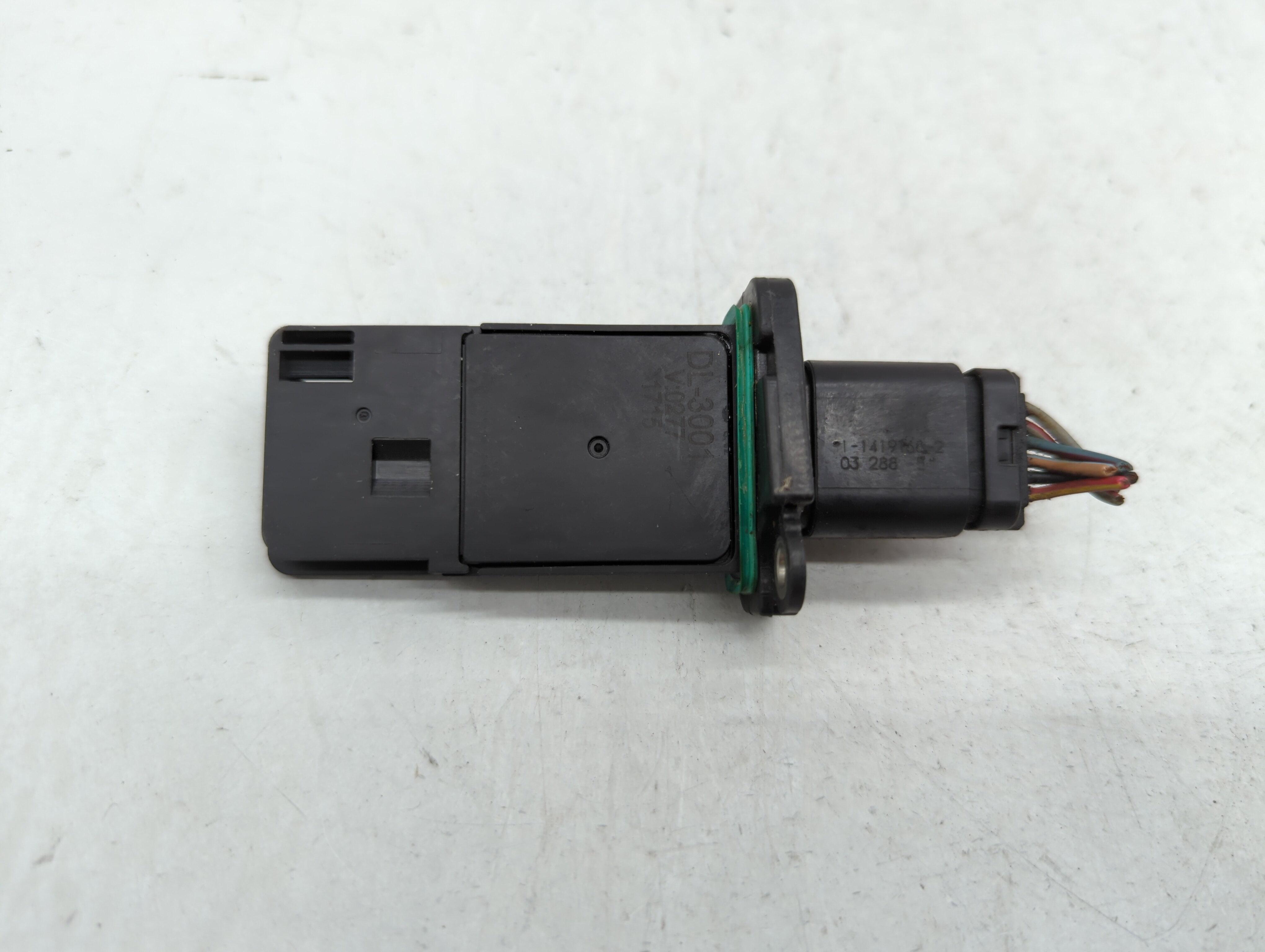 2006-2012 Ford Fusion Mass Air Flow Meter Maf 404388 - Oemusedautoparts1.com