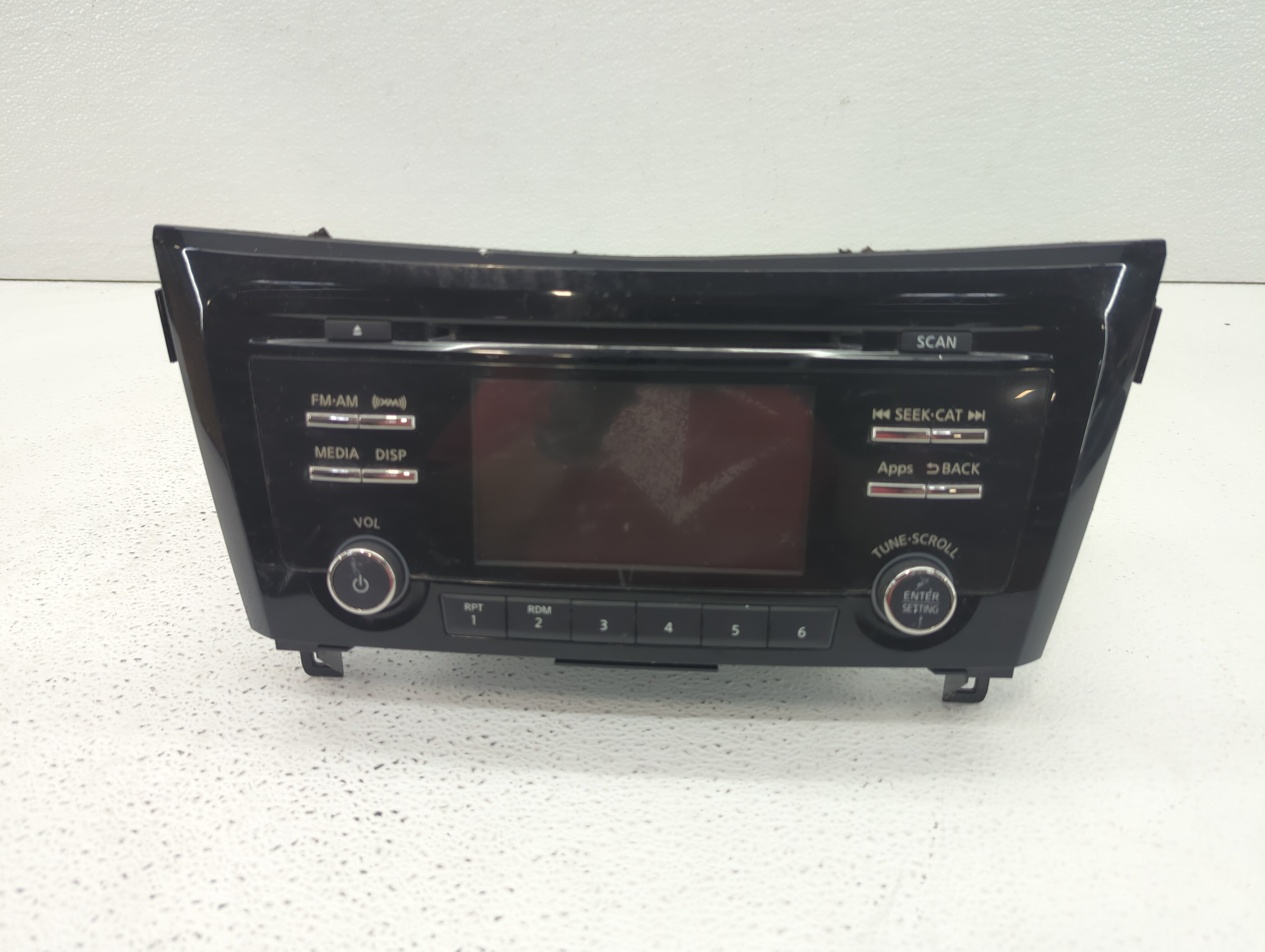 2015-2016 Nissan Rogue Am Fm Cd Player Radio Receiver 406294 - Oemusedautoparts1.com