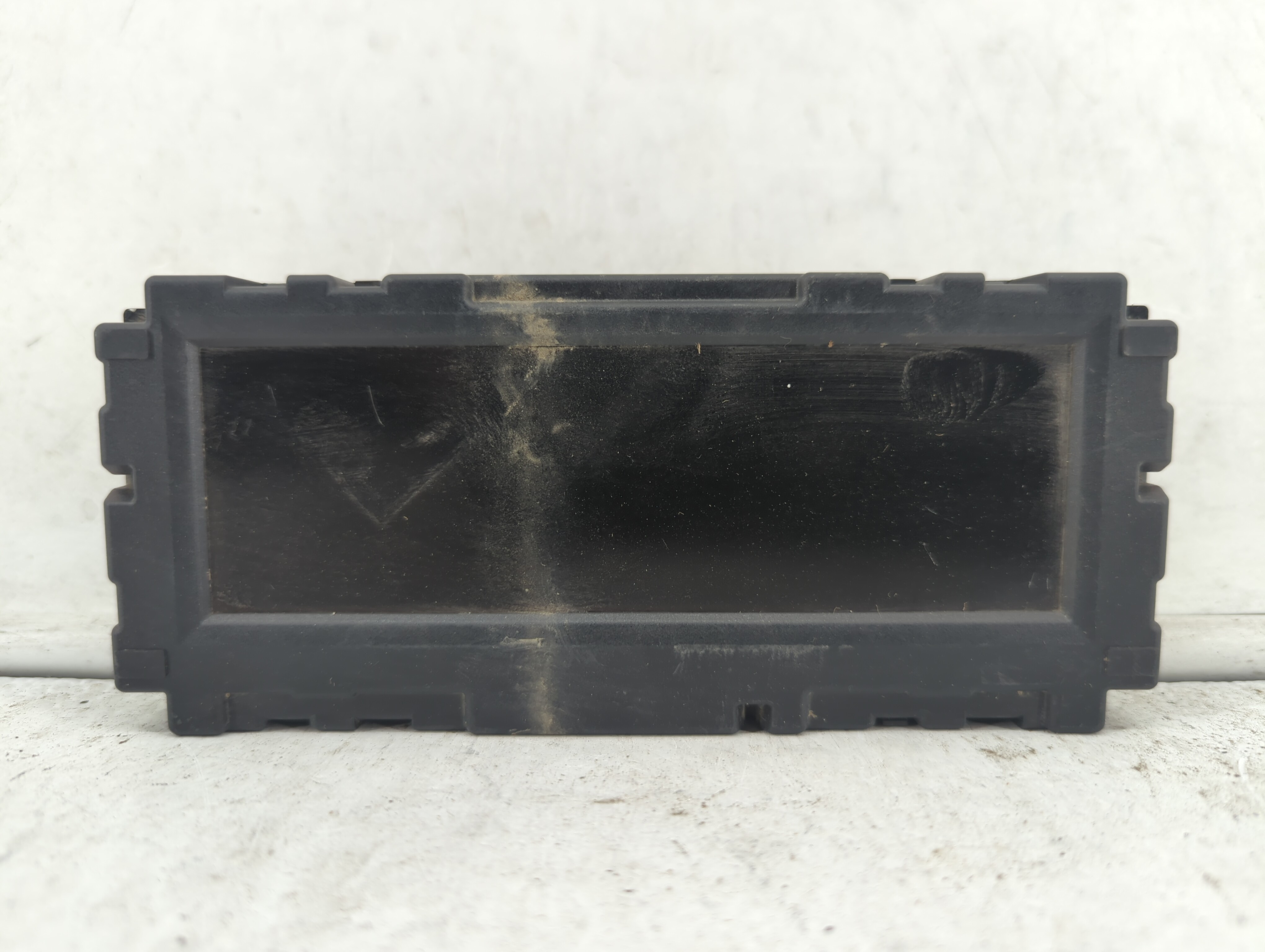 2010-2015 Chevrolet Equinox Information Display Screen 406583 - Oemusedautoparts1.com
