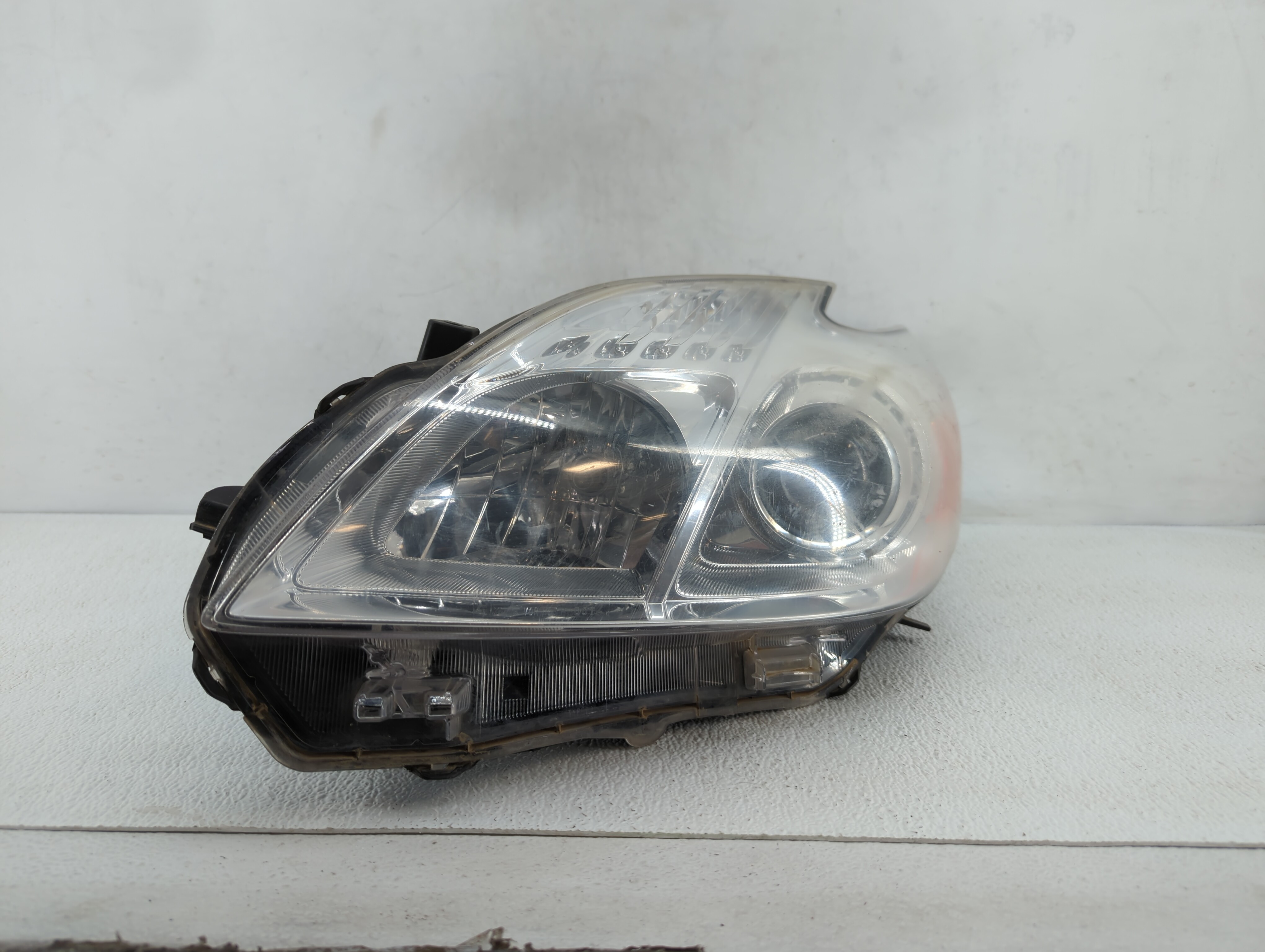 2012-2015 Toyota Prius Driver Left Oem Head Light Headlight Lamp 408506 - Oemusedautoparts1.com