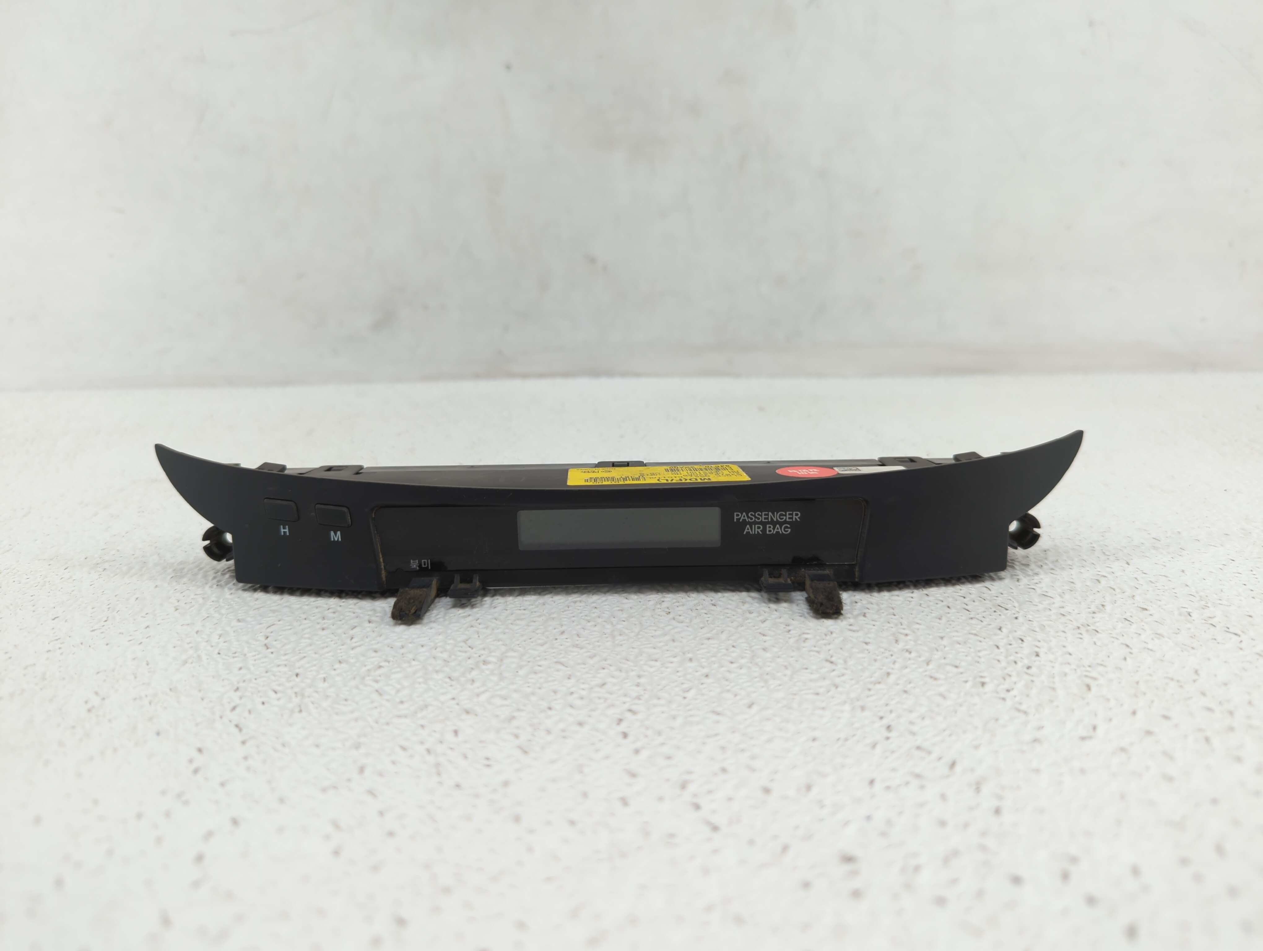 Picture of 2015 2016 Hyundai Elantra Dash Mounted Digital Clock Display 408898