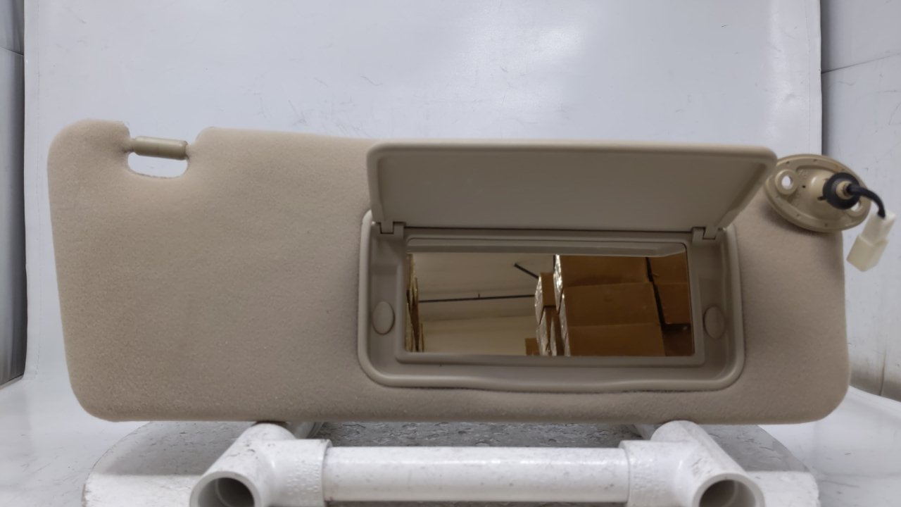 Picture of 2002 Lexus Es330 Passenger Sun Visor Mirror Right Sunvisor Gray 40906