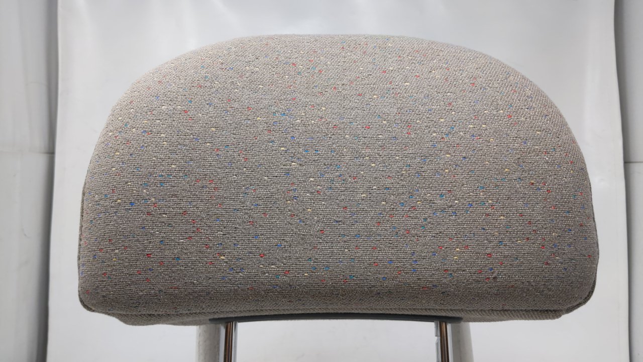 2000 Hyundai Accent Headrest Head Rest Front Driver Passenger Seat Gray 40929 - Oemusedautoparts1.com