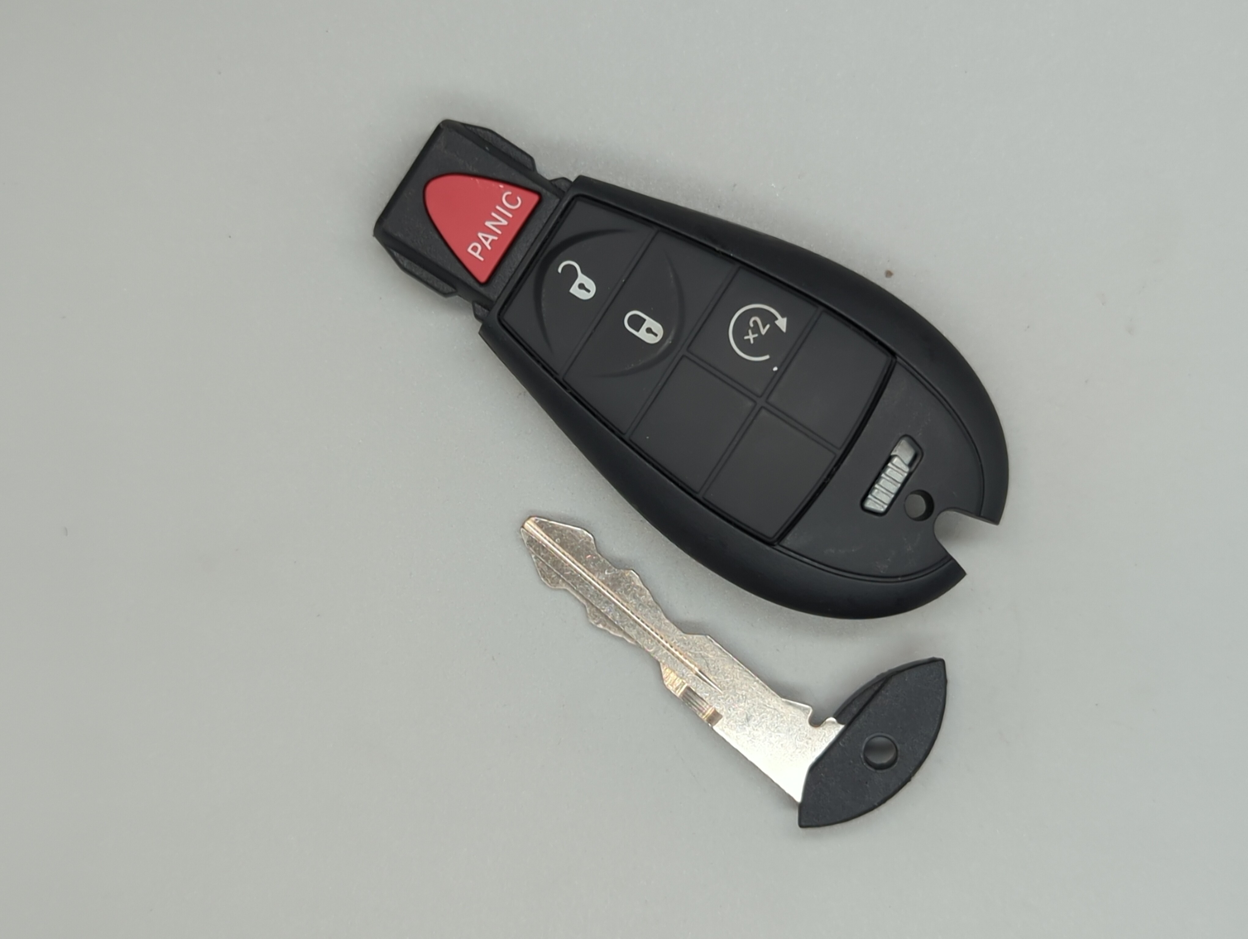 Ram 3500 Keyless Entry Remote Fob GQ4-53T 68508721 | 68508721AA 4 buttons 409800 - Oemusedautoparts1.com