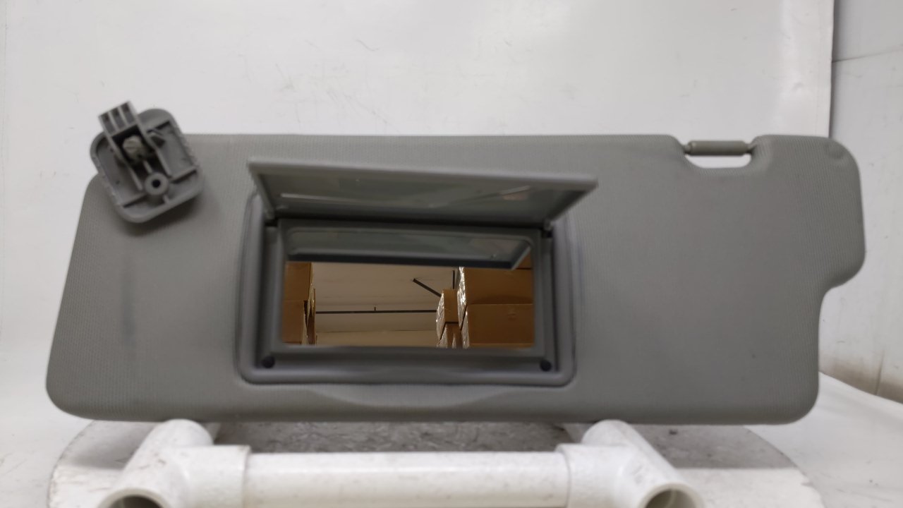 2004 Suzuki Reno Driver Sun Visor Mirror Left Sunvisor Gray 41111 - Oemusedautoparts1.com