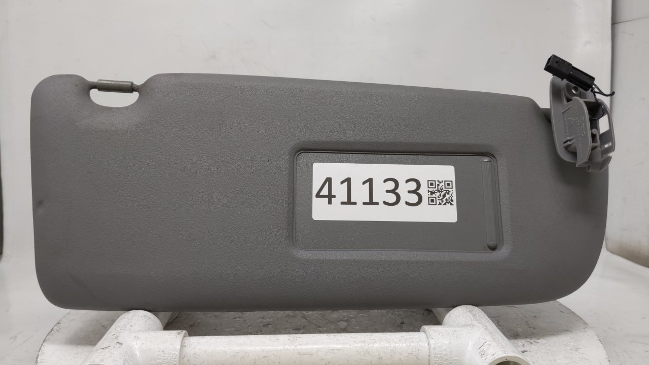 Picture of 2004-2008 AUDI S4 Passenger Right Sun Visor Sunvisor Gray 41133
