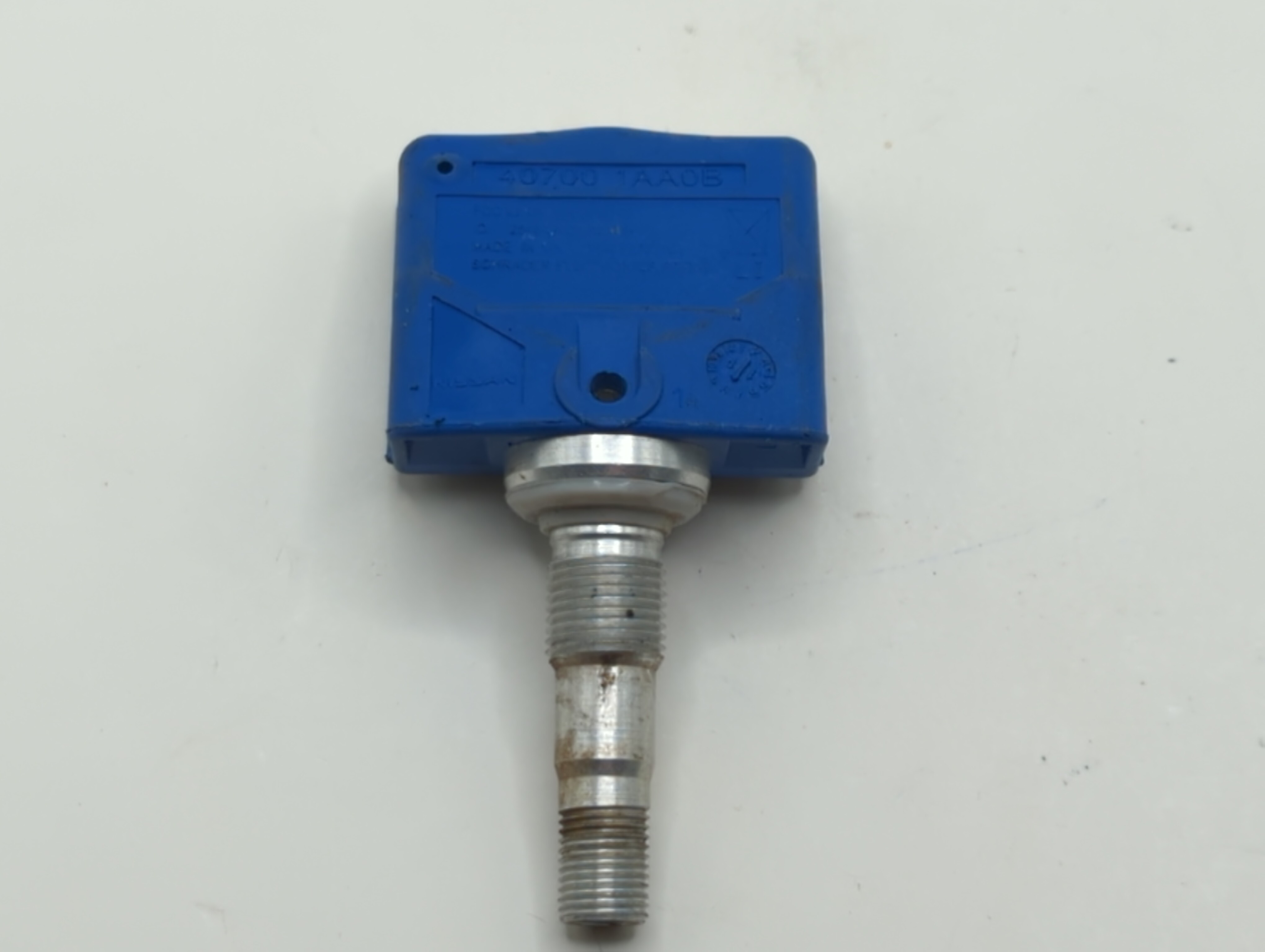 Picture of 2014 Nissan Titan Tire Pressure Monitoring System Sensor Tpms 411369