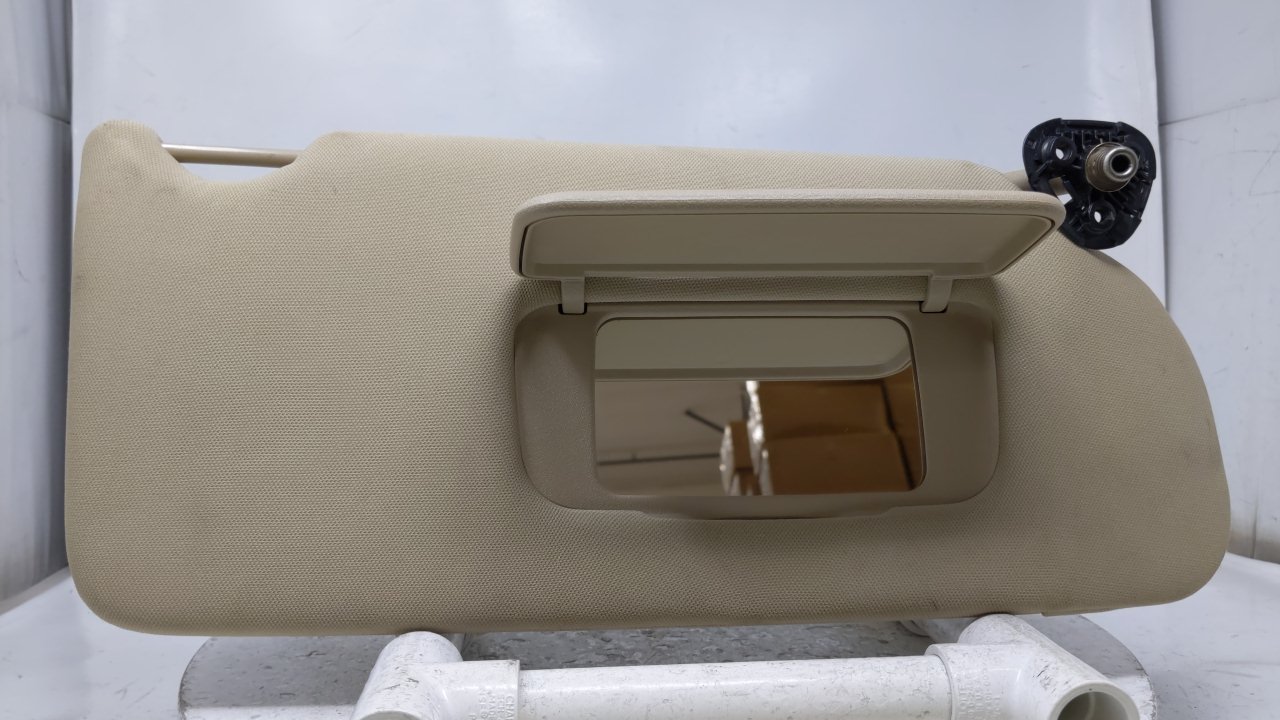 2005-2009 BUICK LACROSSE Passenger Right Sun Visor Sunvisor Beige 41148 - Oemusedautoparts1.com
