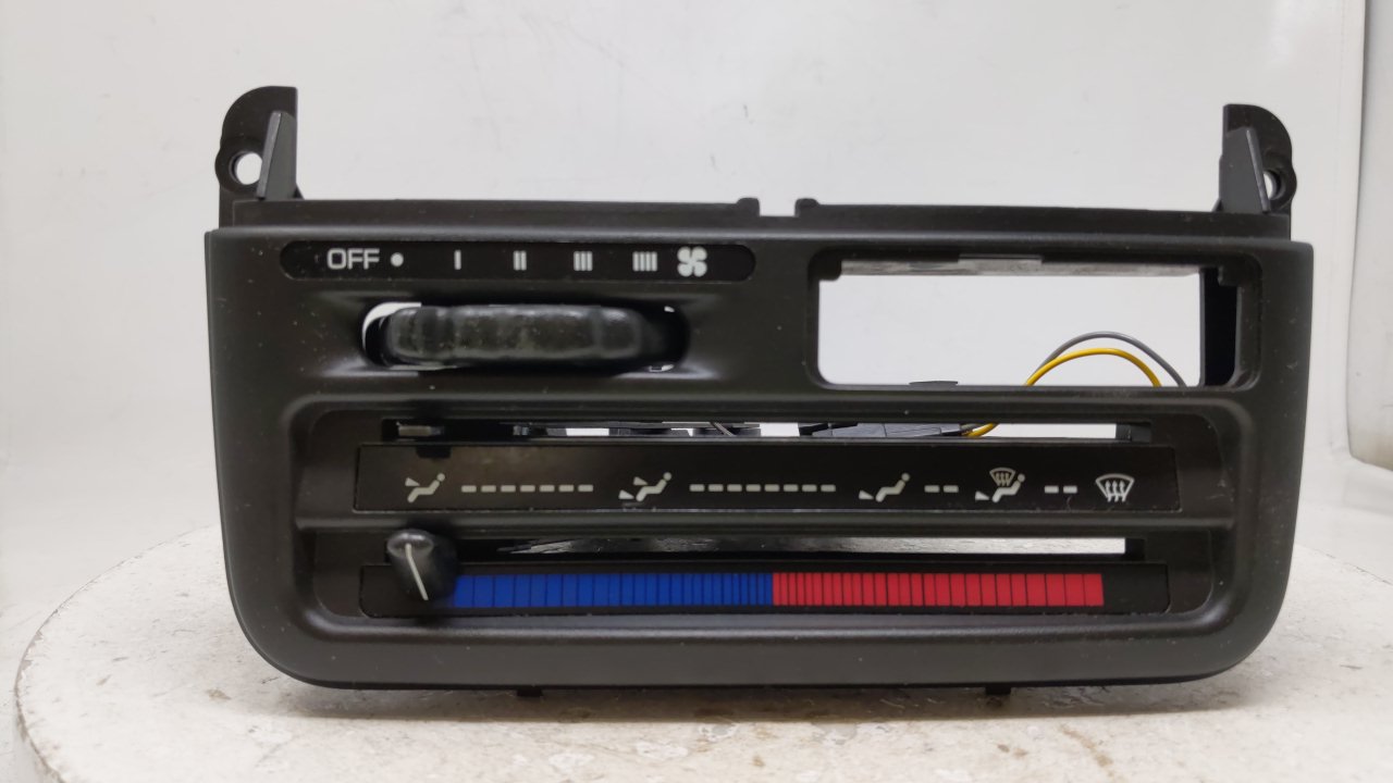 1996-1999 Saturn Sw2 Ac Heater Climate Control 41196 - Oemusedautoparts1.com
