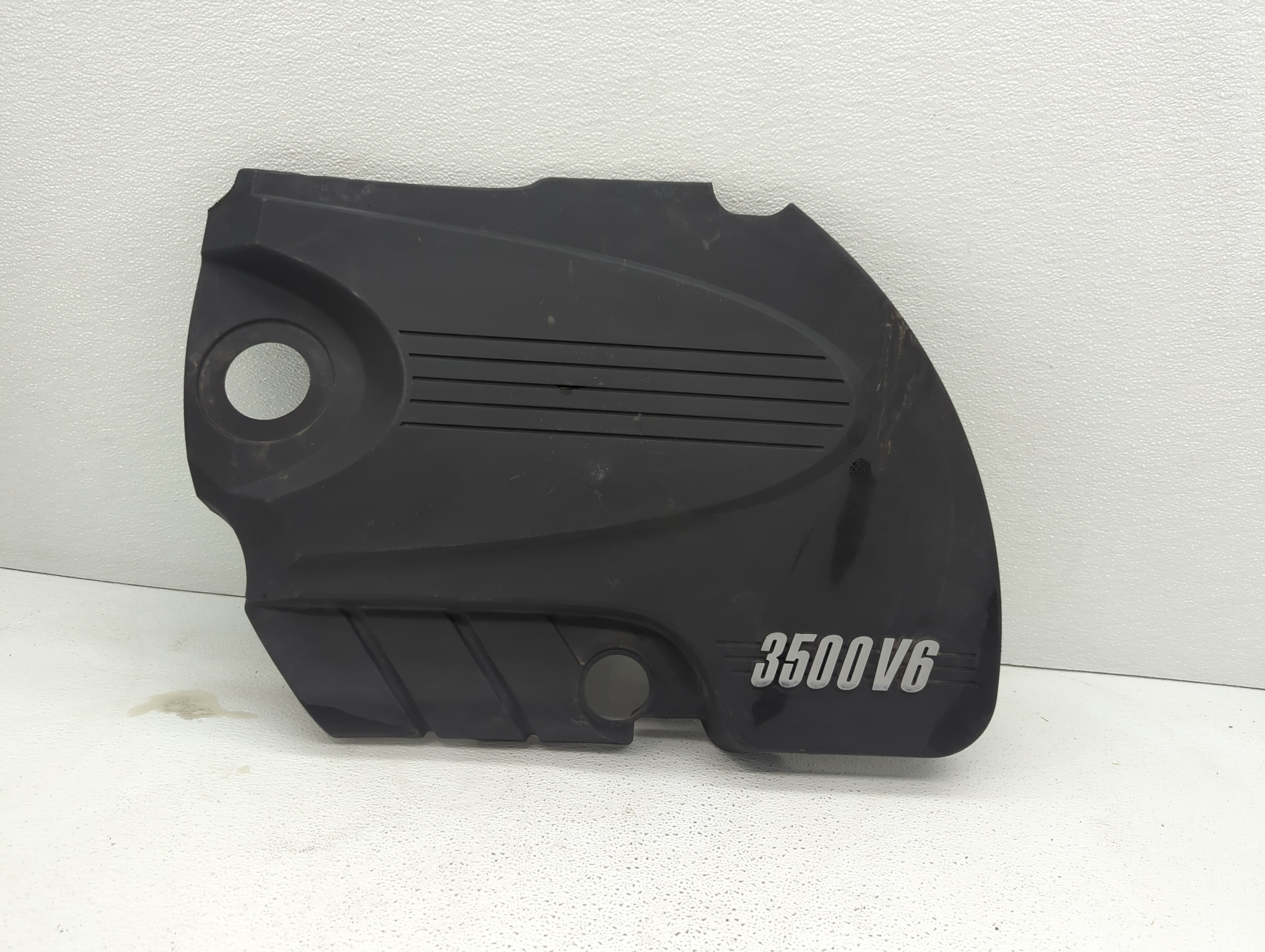 Picture of 2011 Chevrolet Impala Engine Cover Black 412874