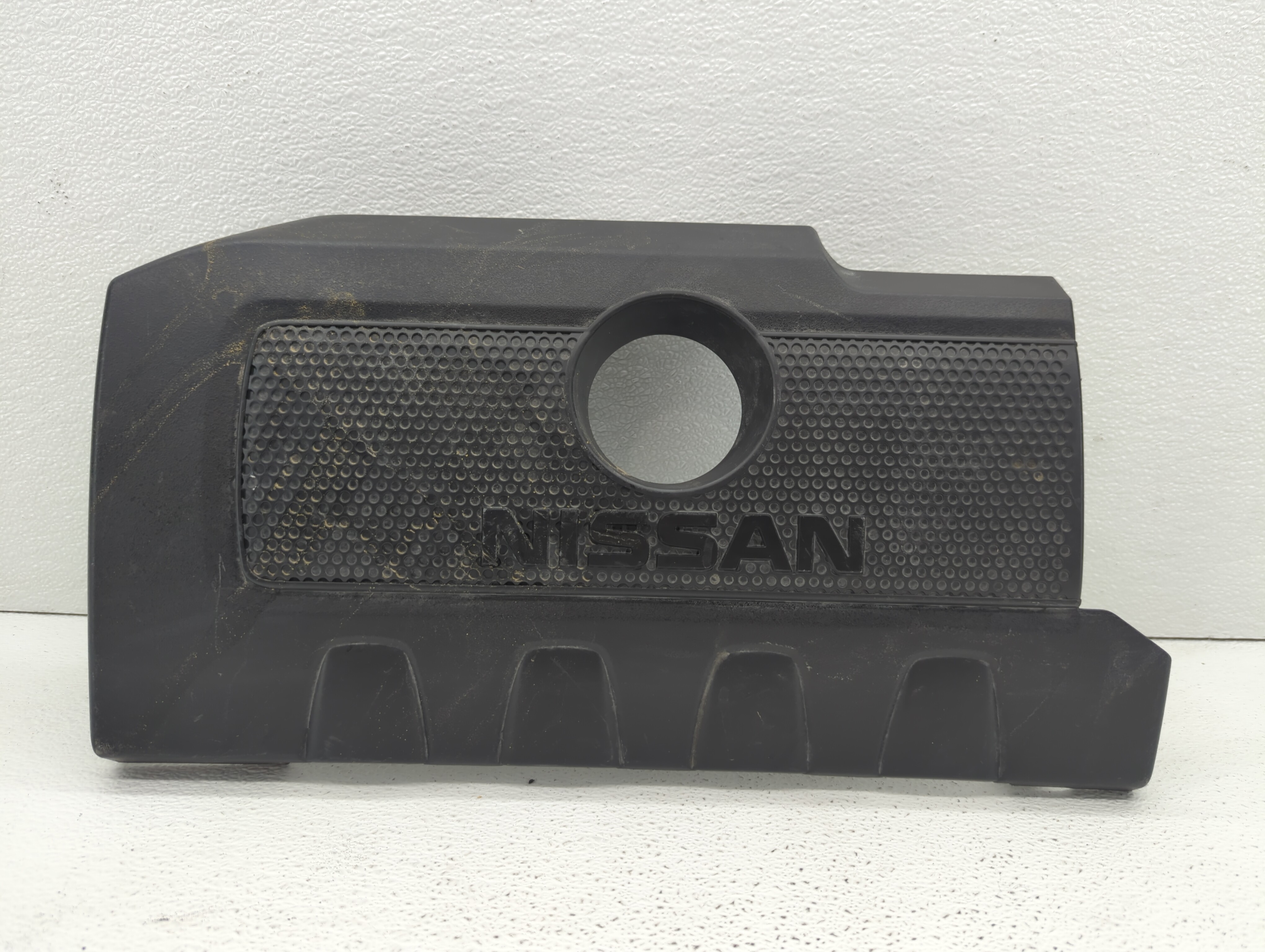 Picture of 2015 Nissan Sentra Engine Cover Black 412921