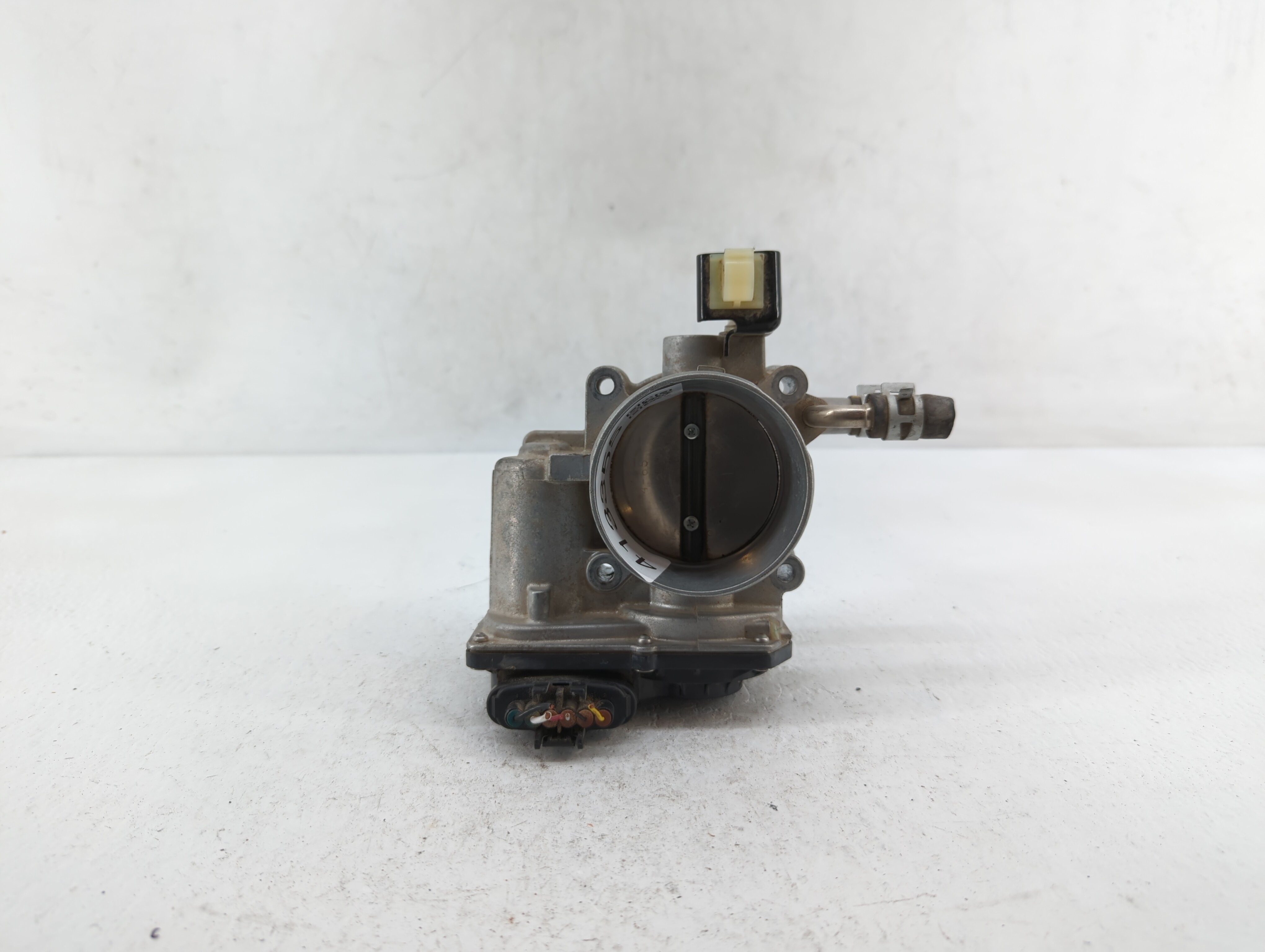Picture of 2010-2017 Toyota Camry Throttle Body 413355