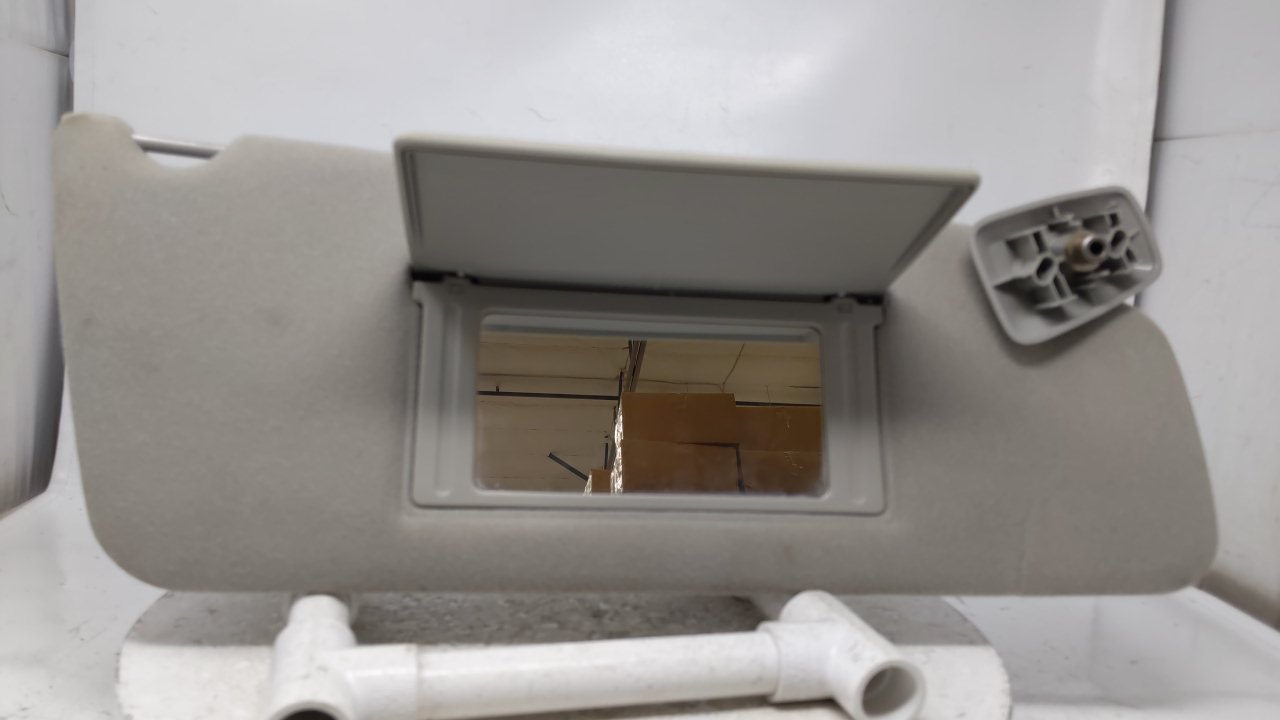 2004-2008 FORD F-150 Passenger Right Sun Visor Sunvisor Gray 41373 - Oemusedautoparts1.com
