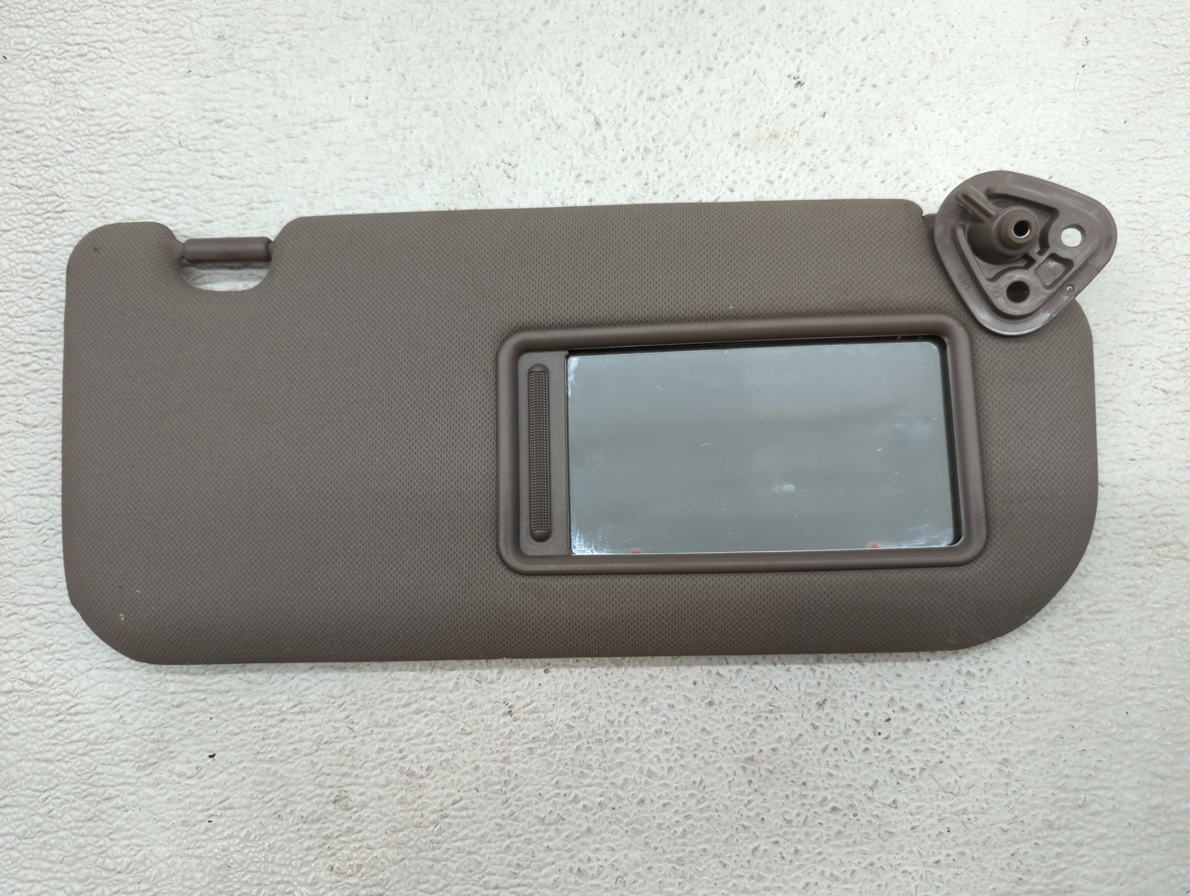 2010-2015 Hyundai Tucson Passenger Sun Visor Mirror Right Sunvisor 414647 - Oemusedautoparts1.com