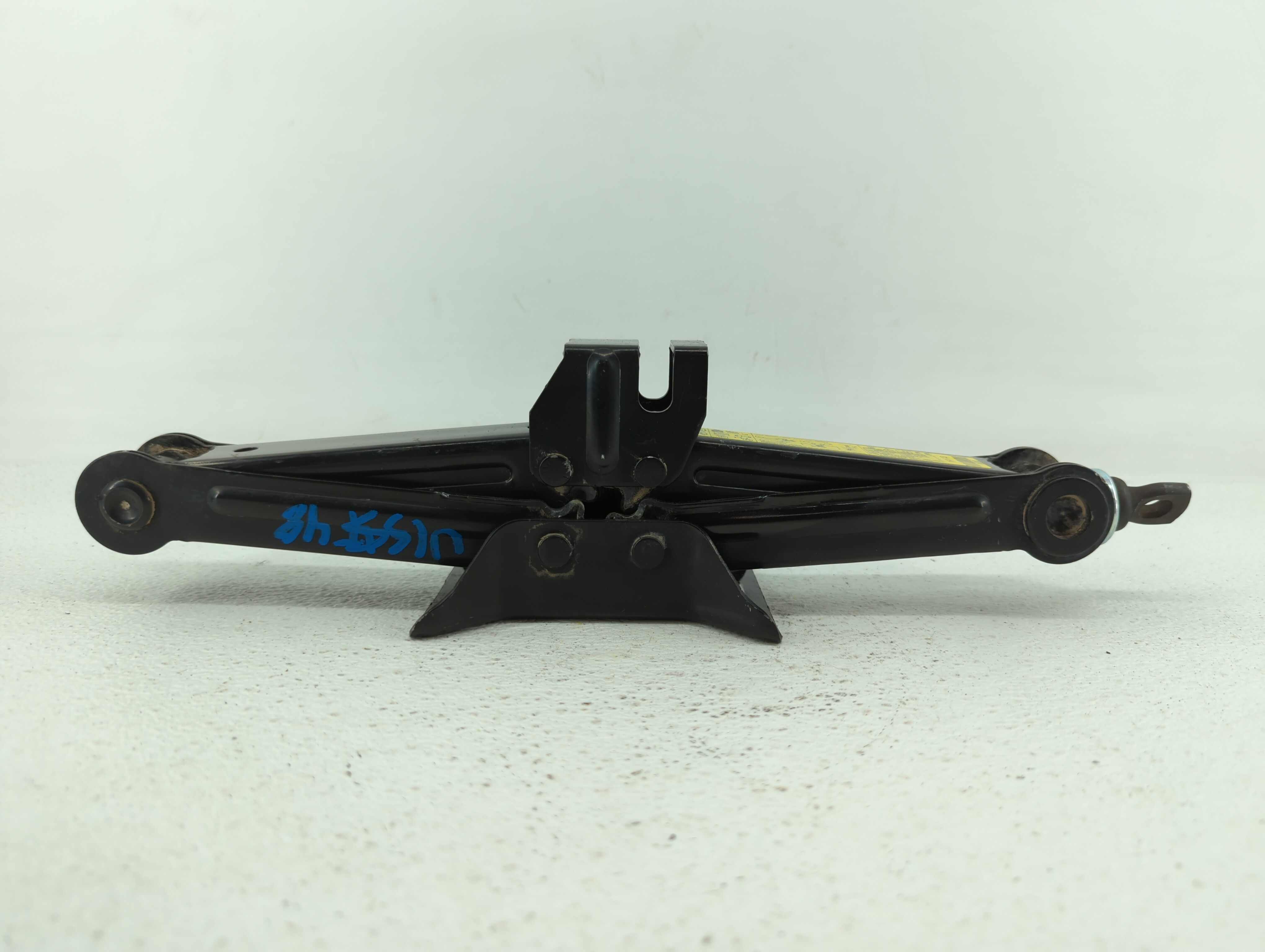 Picture of 2017 Hyundai Sonata Spare Scissor Car Jack 415005