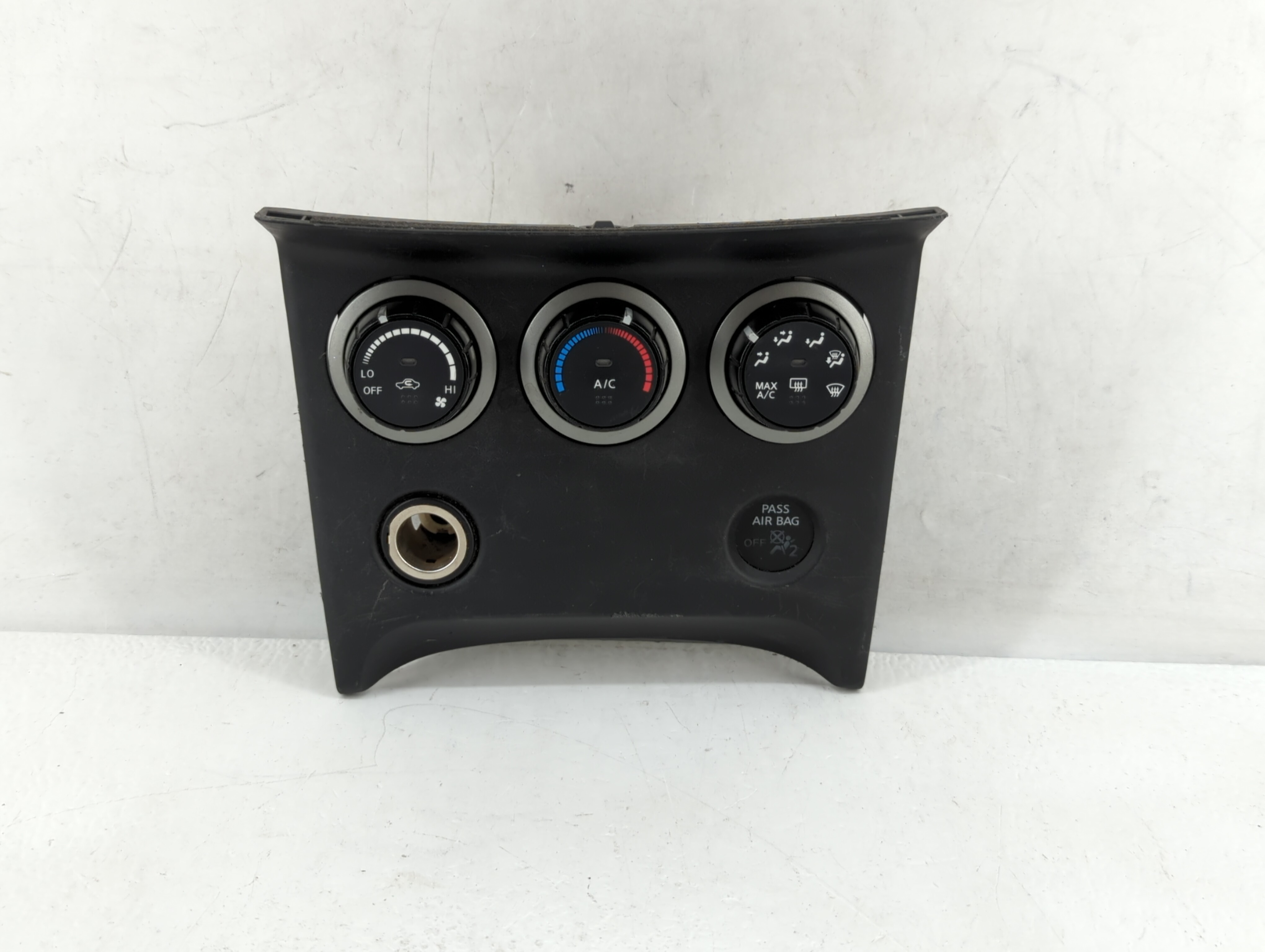 2011-2015 Nissan Rogue Ac Heater Climate Control Temperature Oem 415615 - Oemusedautoparts1.com