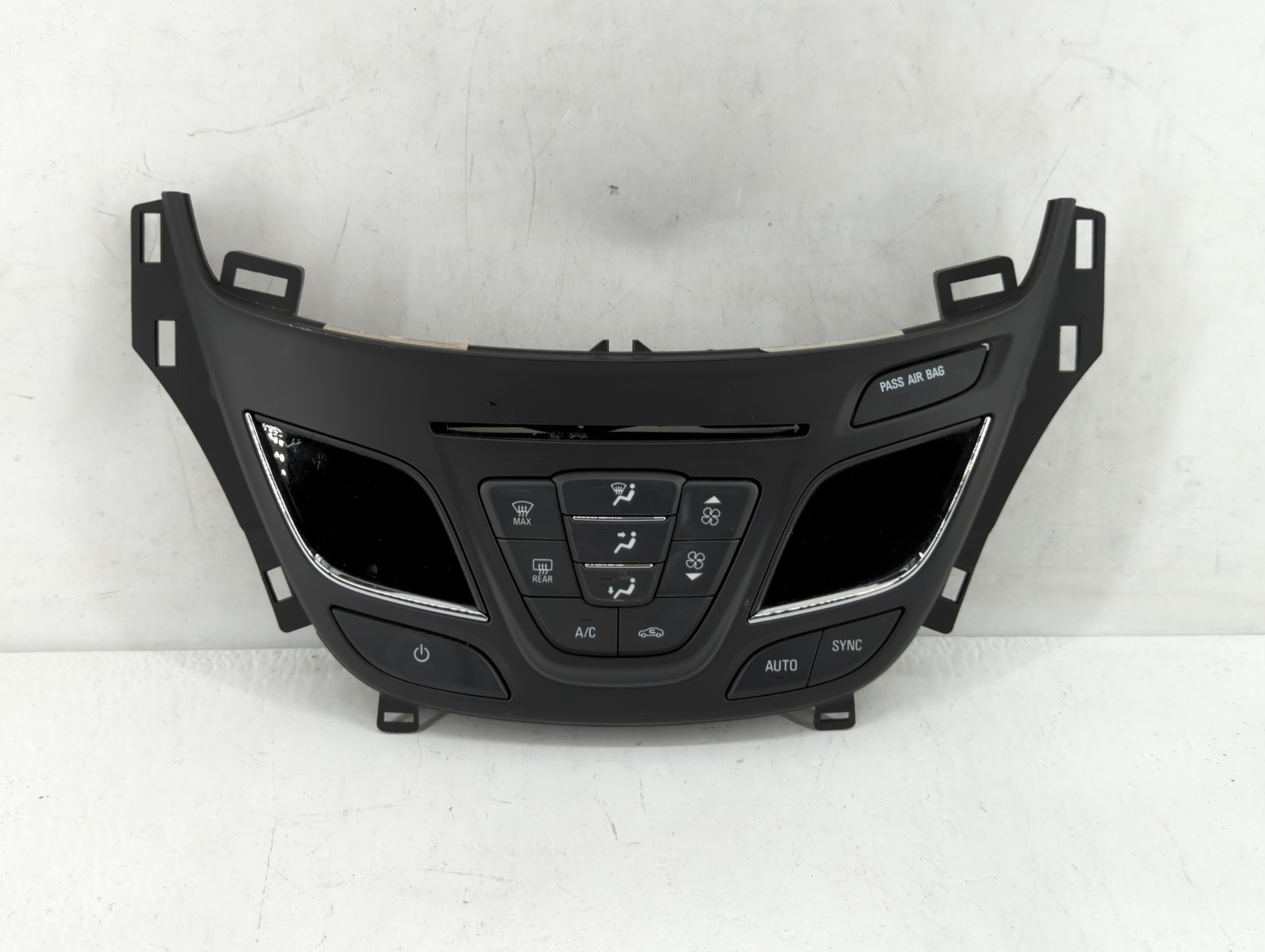 Picture of 2014-2017 Buick Regal Ac Heater Climate Control Temperature Oem 415671