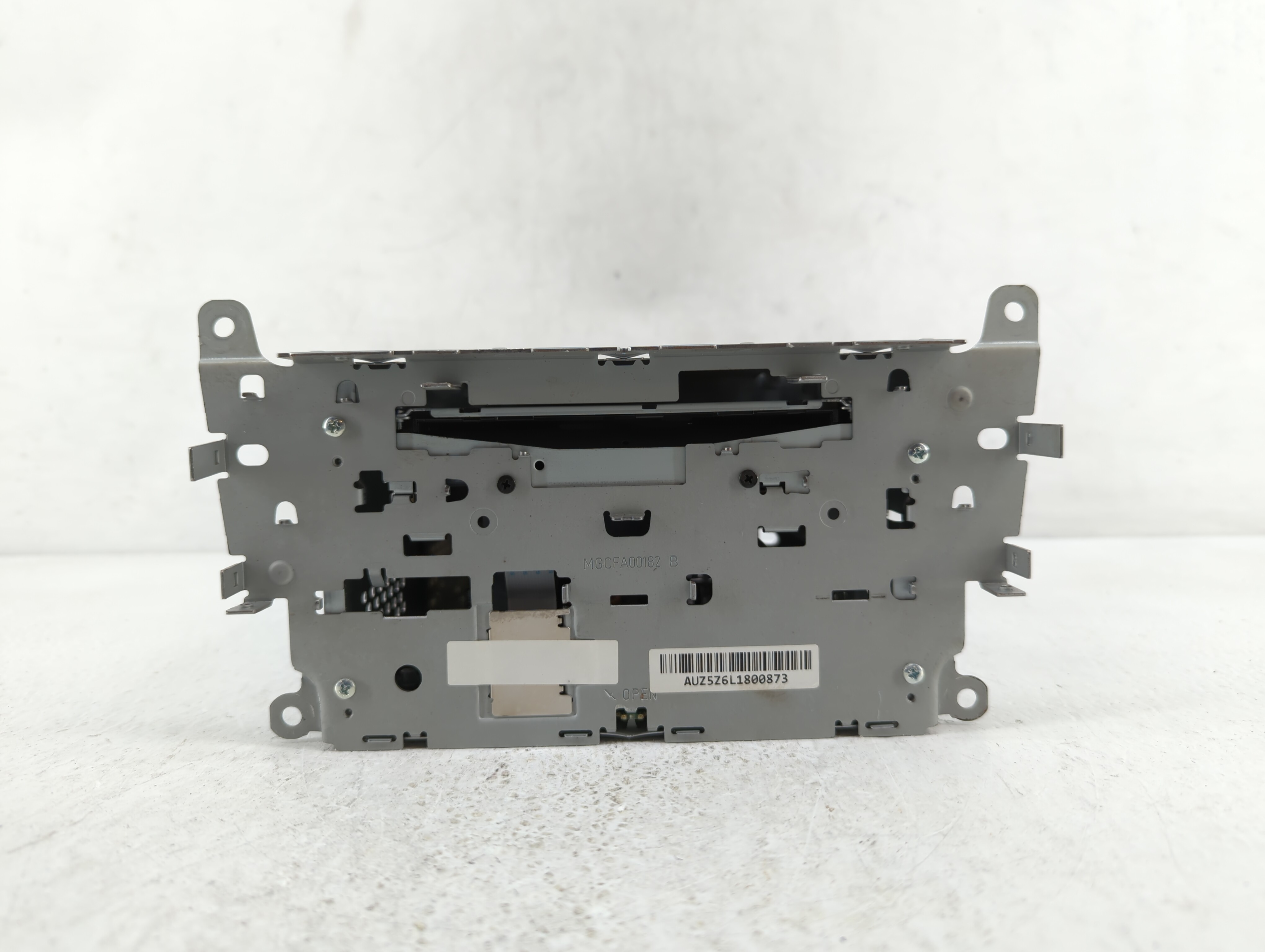 Picture of 2013-2016 Audi A4 Quattro Am Fm Cd Player Radio Receiver 415706