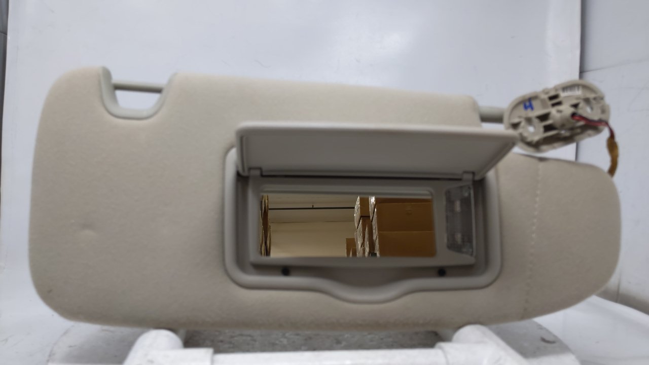 2006-2009 FORD FUSION Passenger Right Sun Visor Sunvisor Beige 41596 - Oemusedautoparts1.com