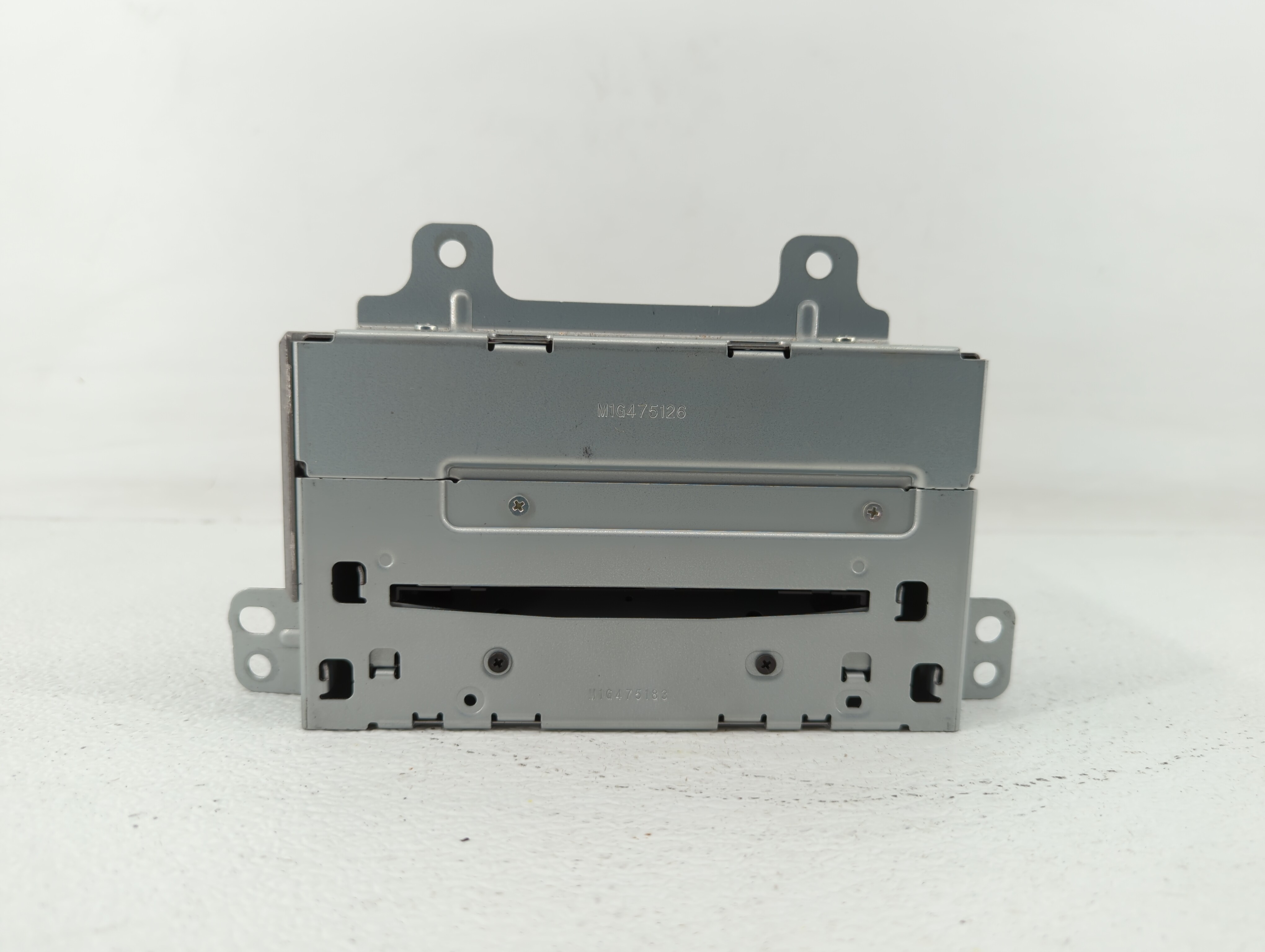 2010-2010 Chevrolet Equinox Am Fm Cd Player Radio Receiver 416693 - Oemusedautoparts1.com