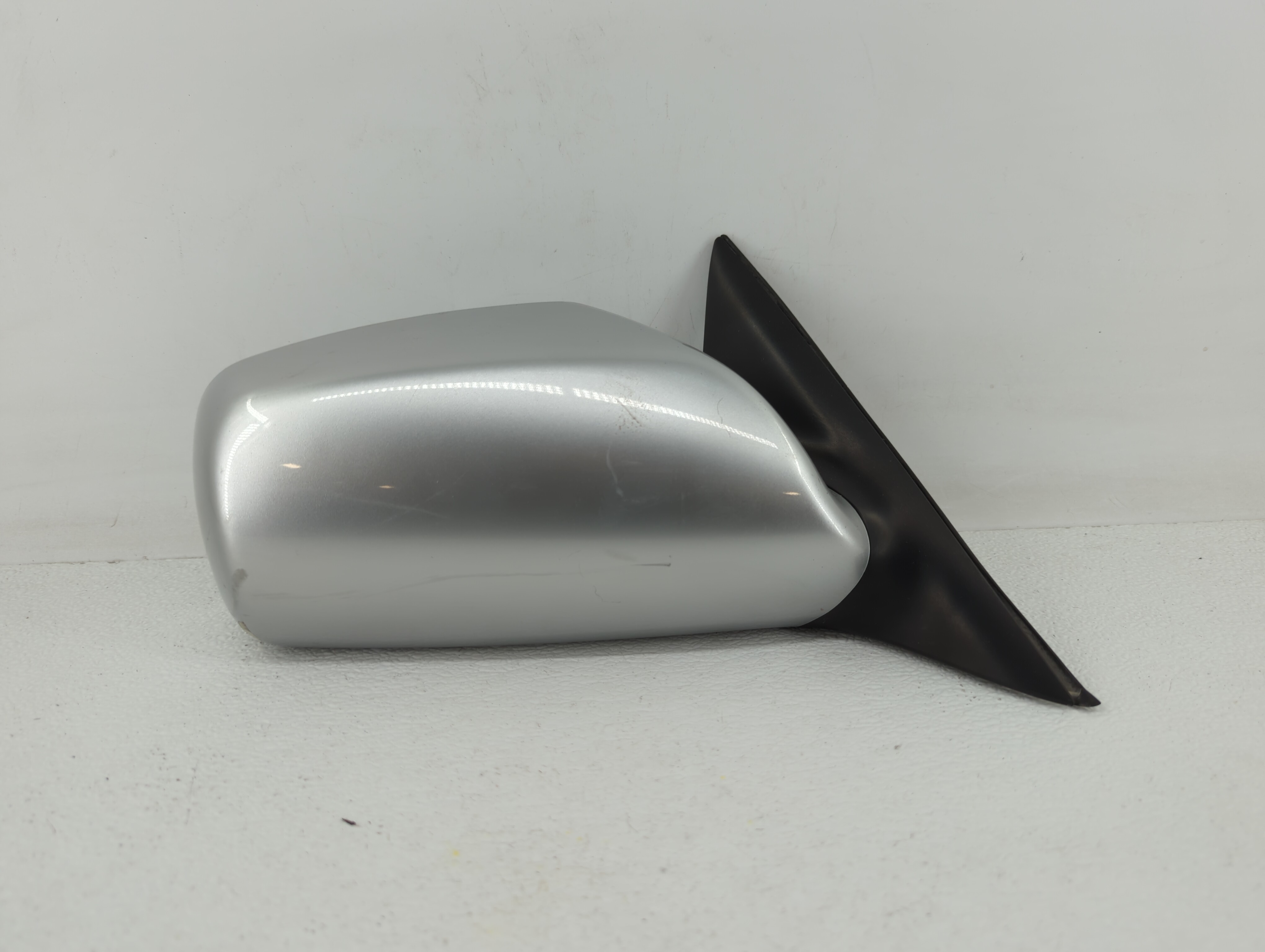 2007-2011 Toyota Camry Passenger Right Side View Power Door Mirror Silver 417086 - Oemusedautoparts1.com