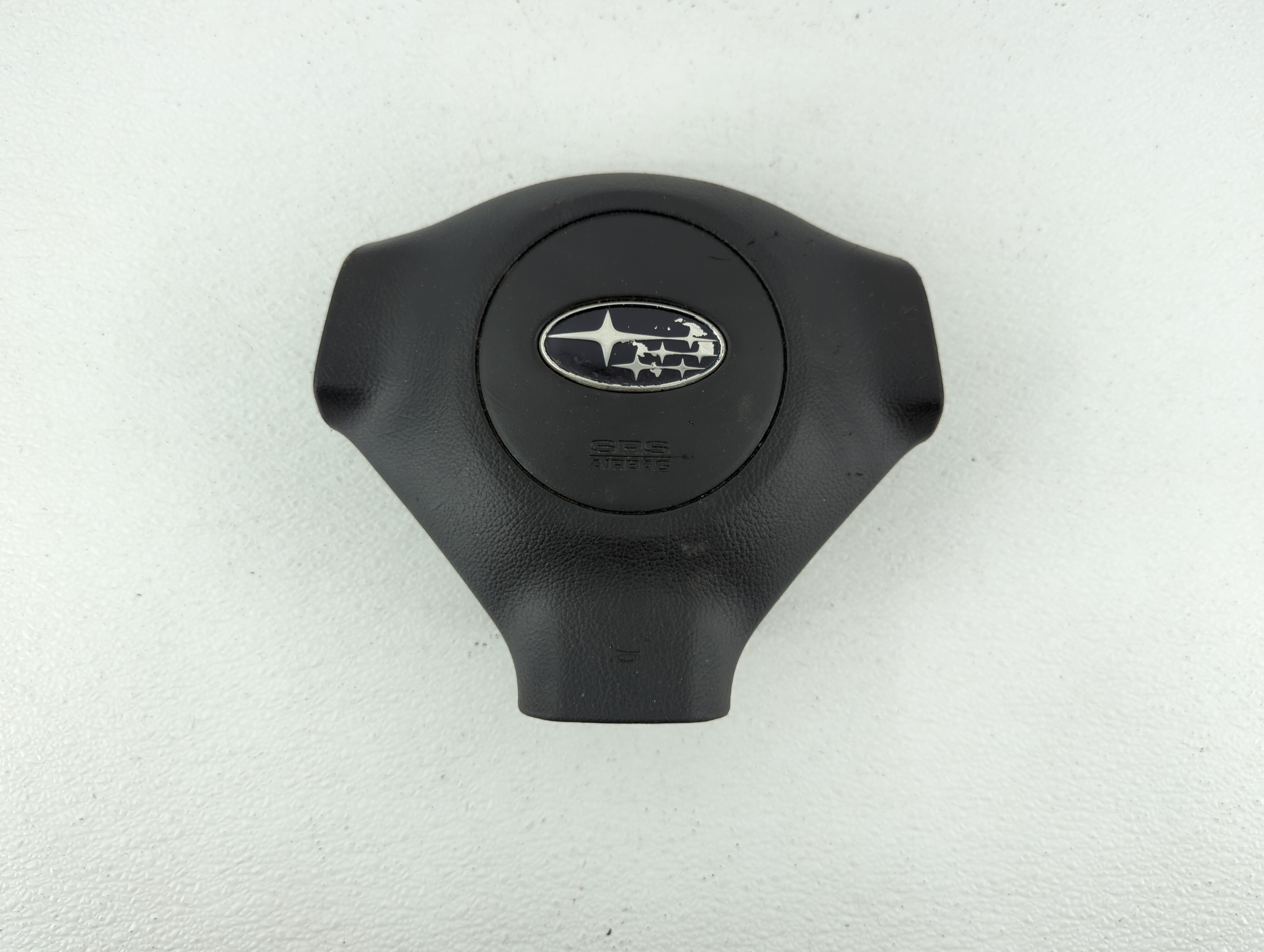2006-2007 Subaru Legacy Air Bag Driver Left Steering Wheel Mounted Black 417642 - Oemusedautoparts1.com