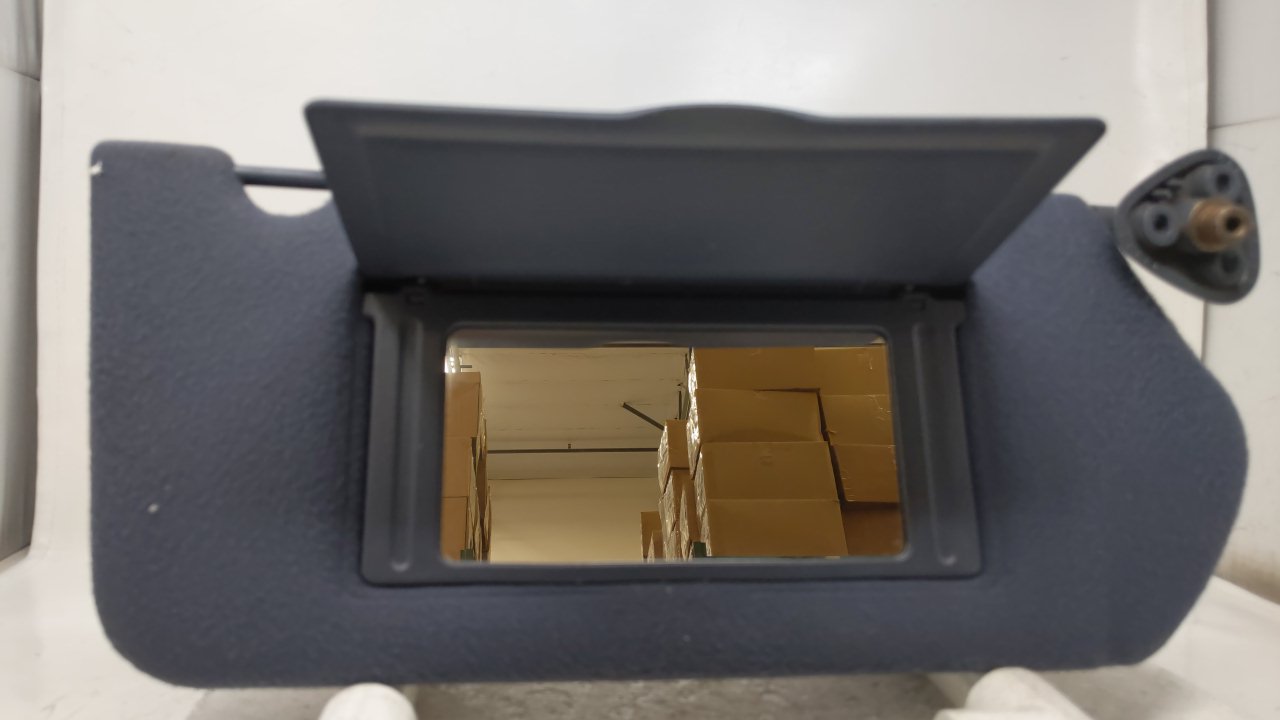 2000-2005 CHEVROLET IMPALA Passenger Right Sun Visor Sunvisor Blue 41789 - Oemusedautoparts1.com