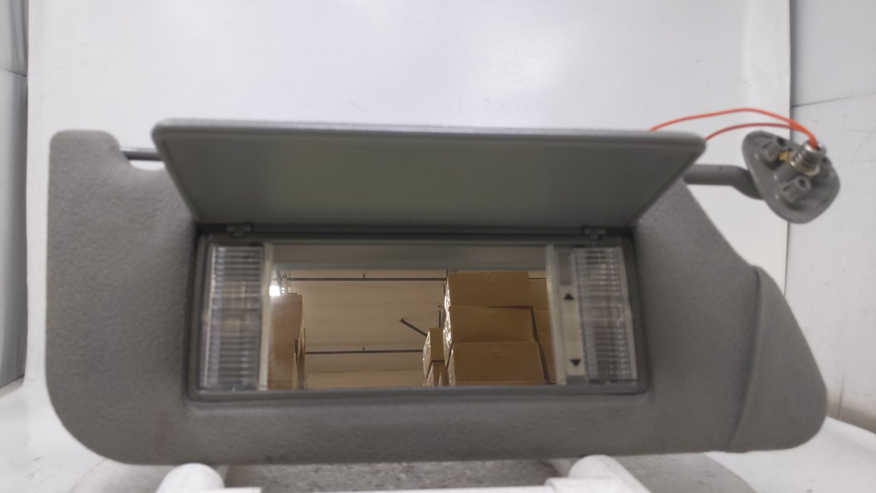 2002 Cadillac Seville Passenger Sun Visor Mirror Right Sunvisor Gray 41908 - Oemusedautoparts1.com