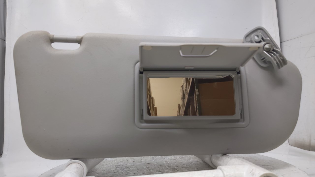 2004 Mazda 3 Passenger Sun Visor Mirror Right Sunvisor Gray 41919 - Oemusedautoparts1.com