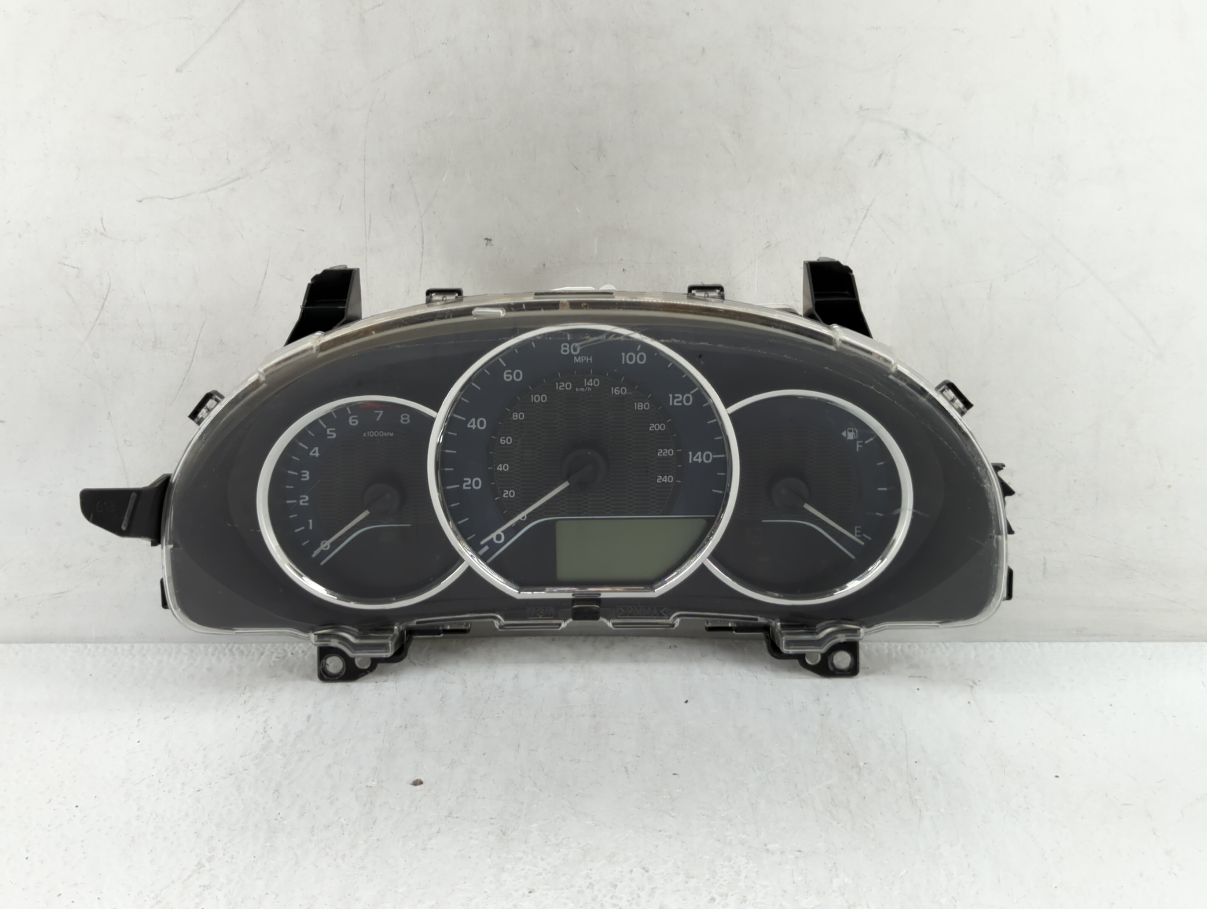 Picture of 2014-2016 Toyota Corolla Speedometer Instrument Cluster Gauges 419444